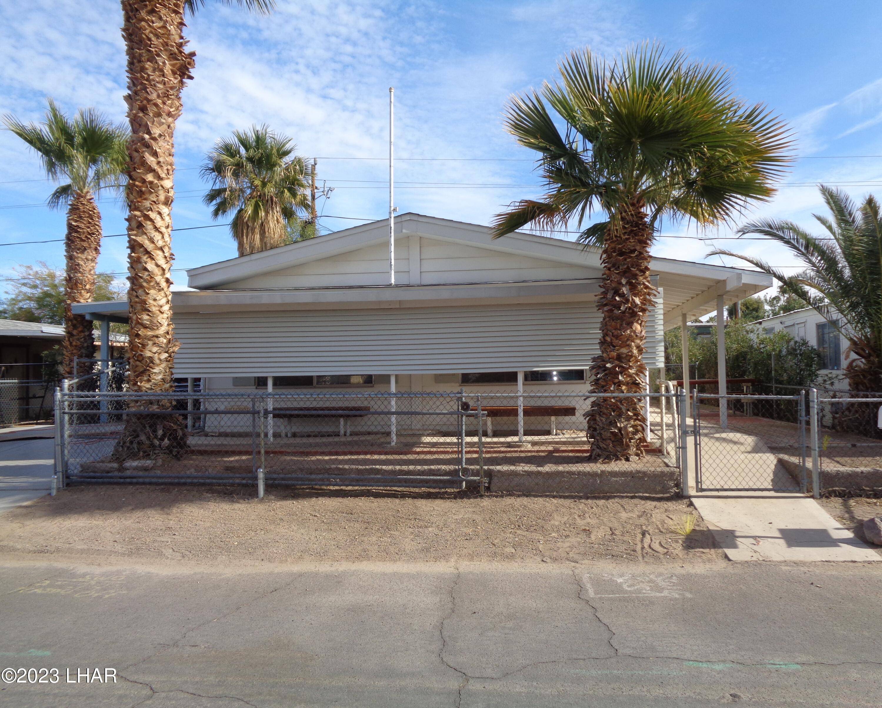 Bullhead City, AZ 86442,2112 Santa Cruz Ave