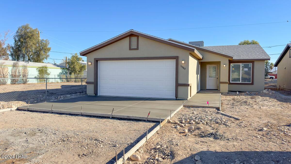 Bullhead City, AZ 86442,1940 W River Bend Circle Cir