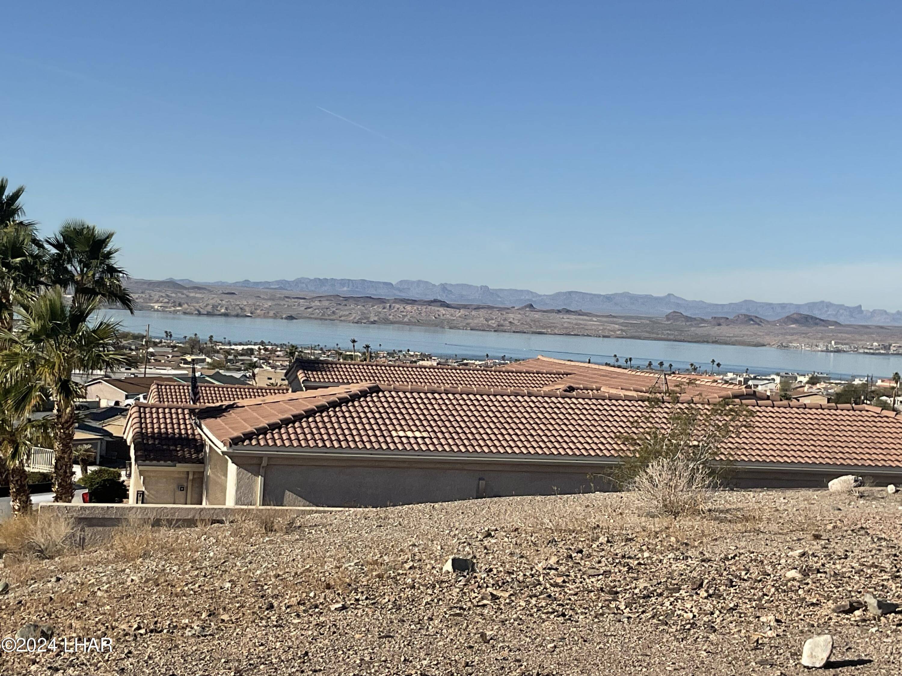 Lake Havasu City, AZ 86403,645 Lookout Ln