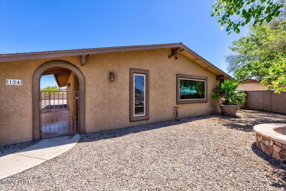 Lake Havasu City, AZ 86403,124 Acoma Blvd N