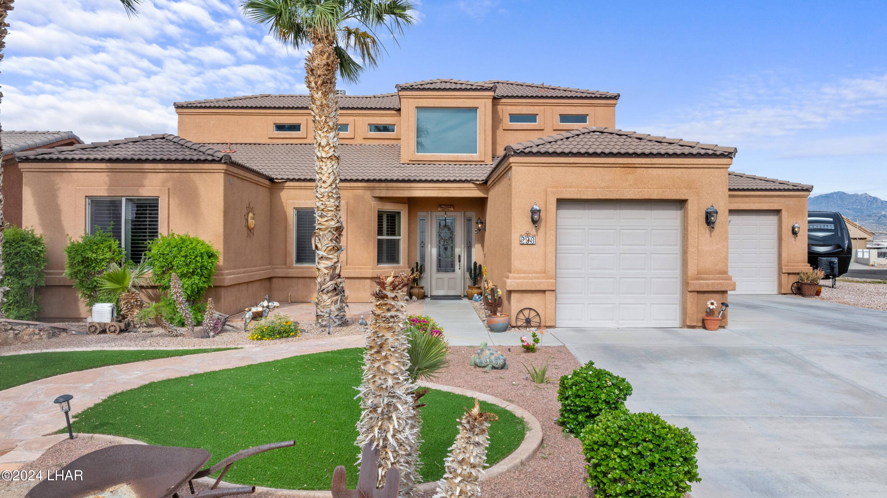 Bullhead City, AZ 86429,293 N Ridge Cove