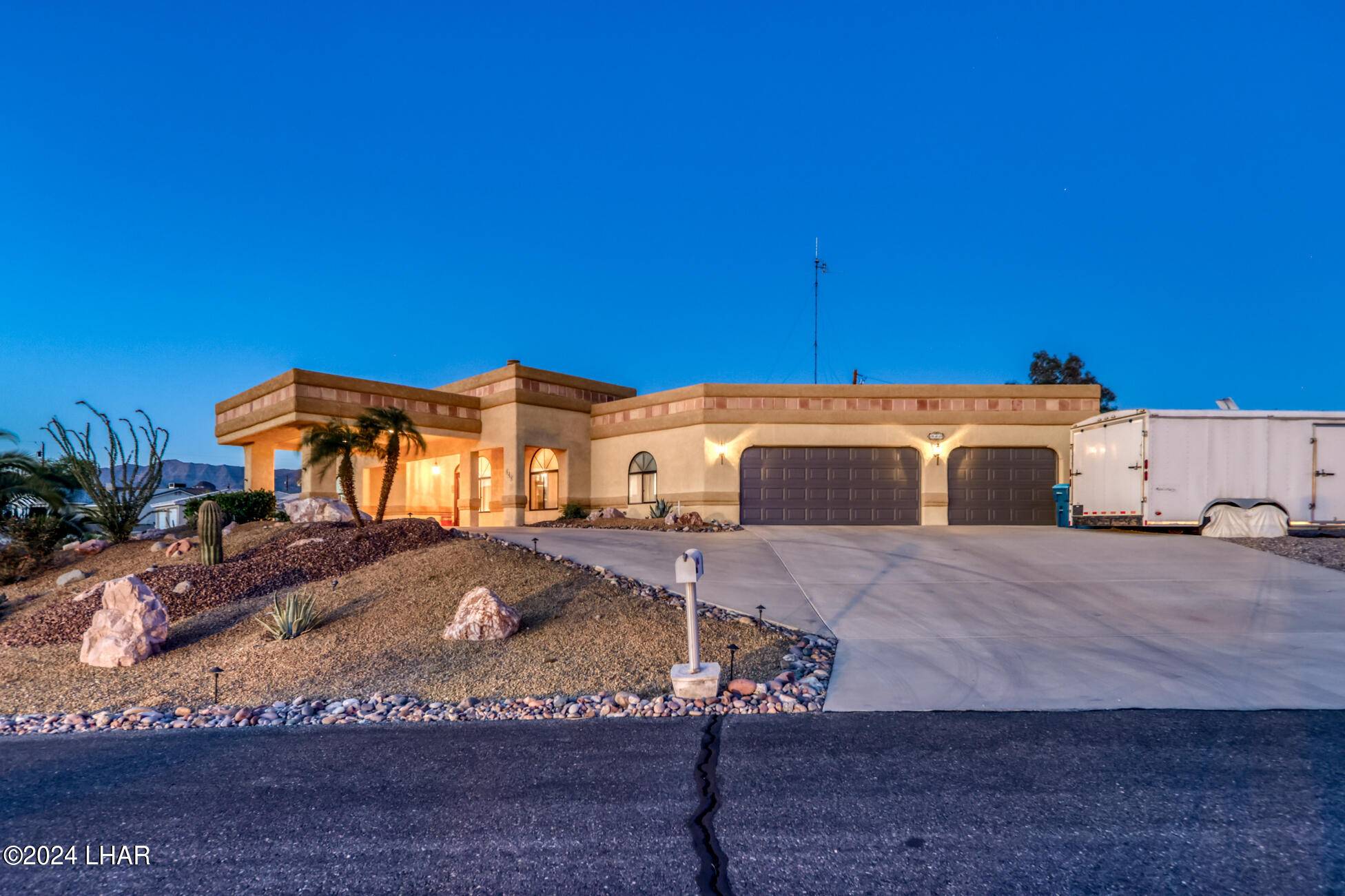 Lake Havasu City, AZ 86406,940 Bluebird Dr