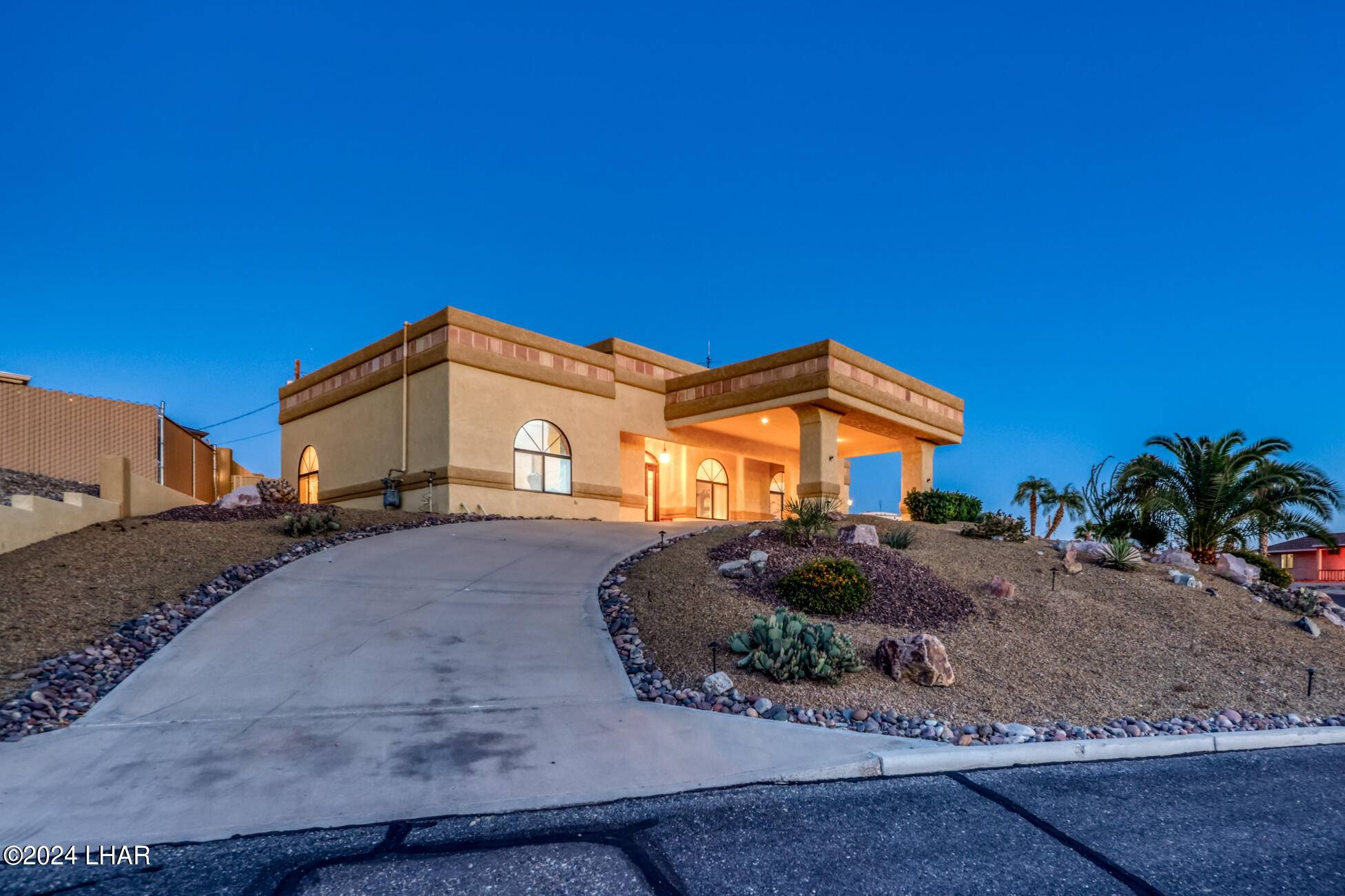 Lake Havasu City, AZ 86406,940 Bluebird Dr