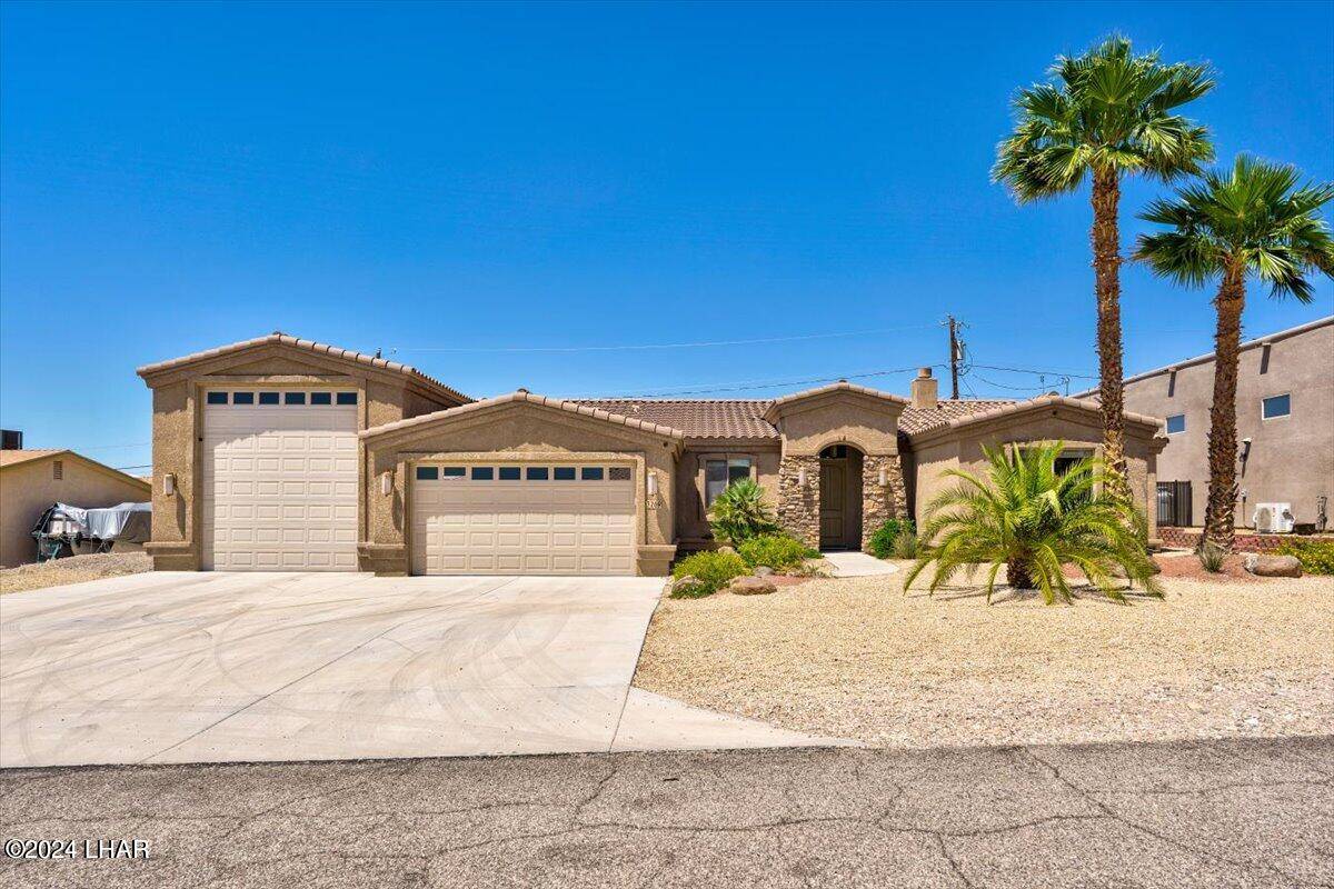 Lake Havasu City, AZ 86406,3269 Rocking Horse Dr