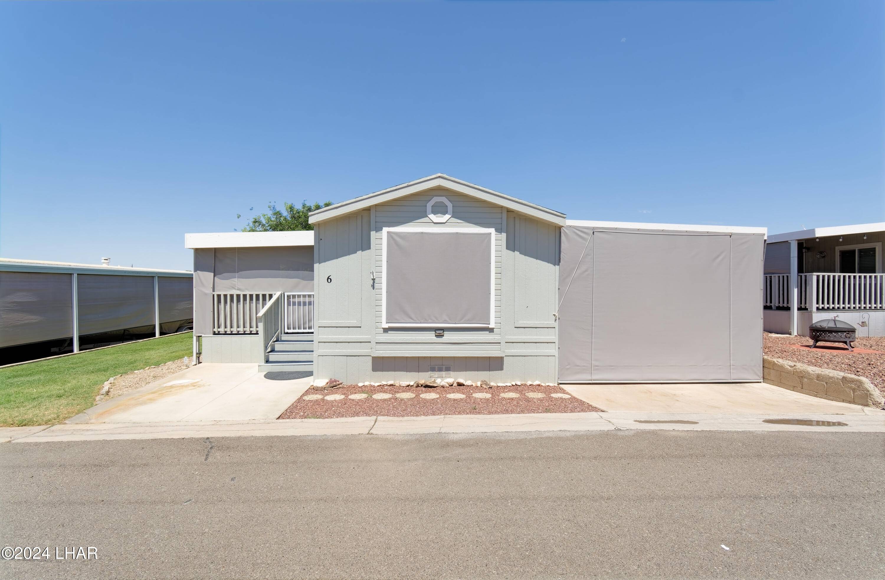 Ehrenberg, AZ 85334,50158 Ehrenberg Poston Hwy ##F-6