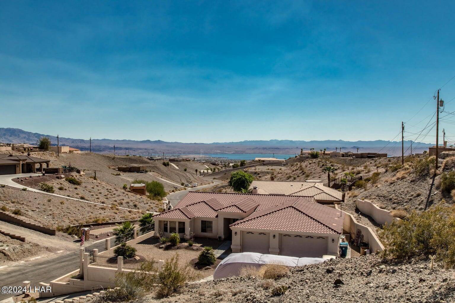 Lake Havasu City, AZ 86404,3591 Kicking Horse Dr