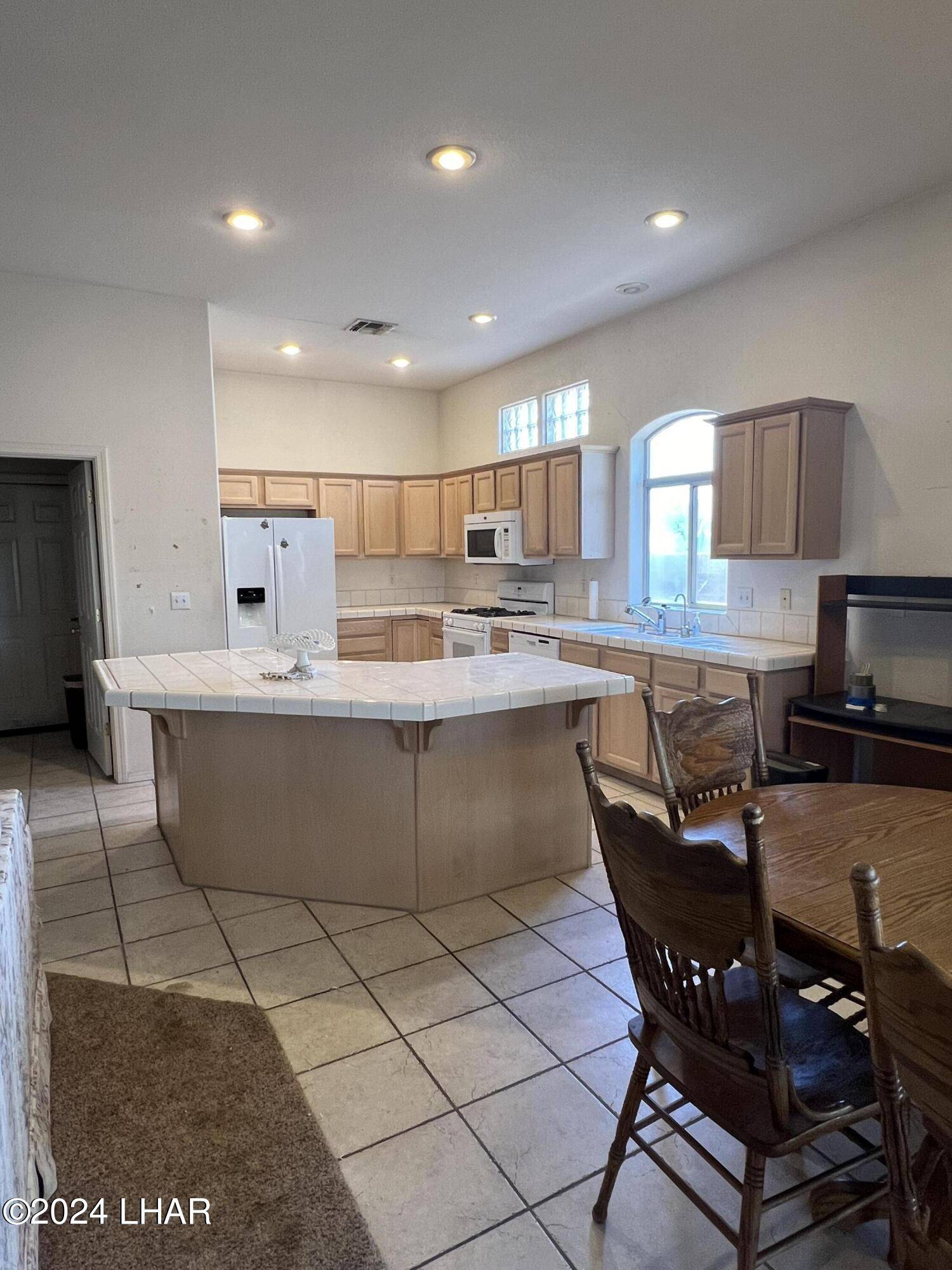 Bullhead City, AZ 86429,2963 Camino Encanto