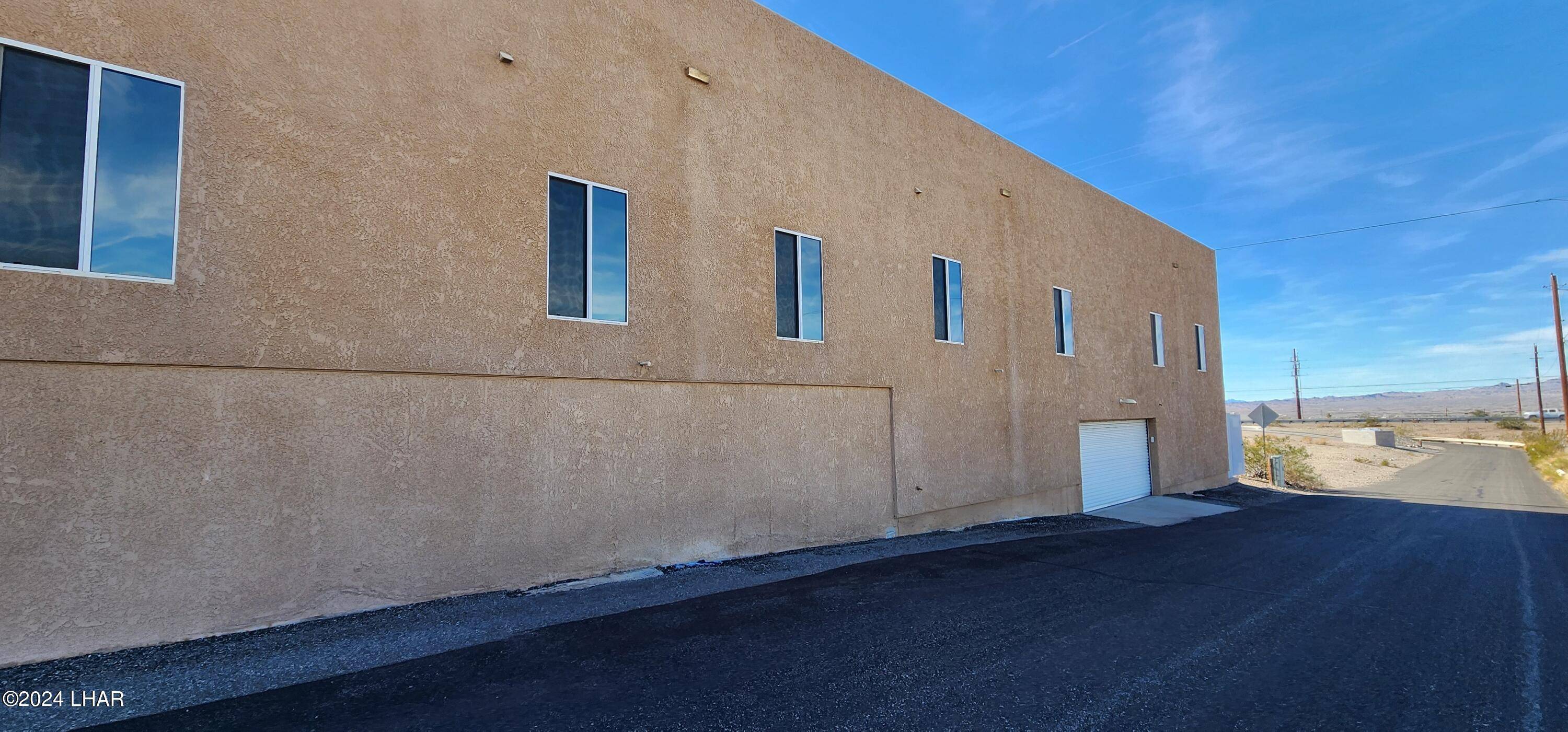 Lake Havasu City, AZ 86404,1515 N Lake Havasu Ave #100