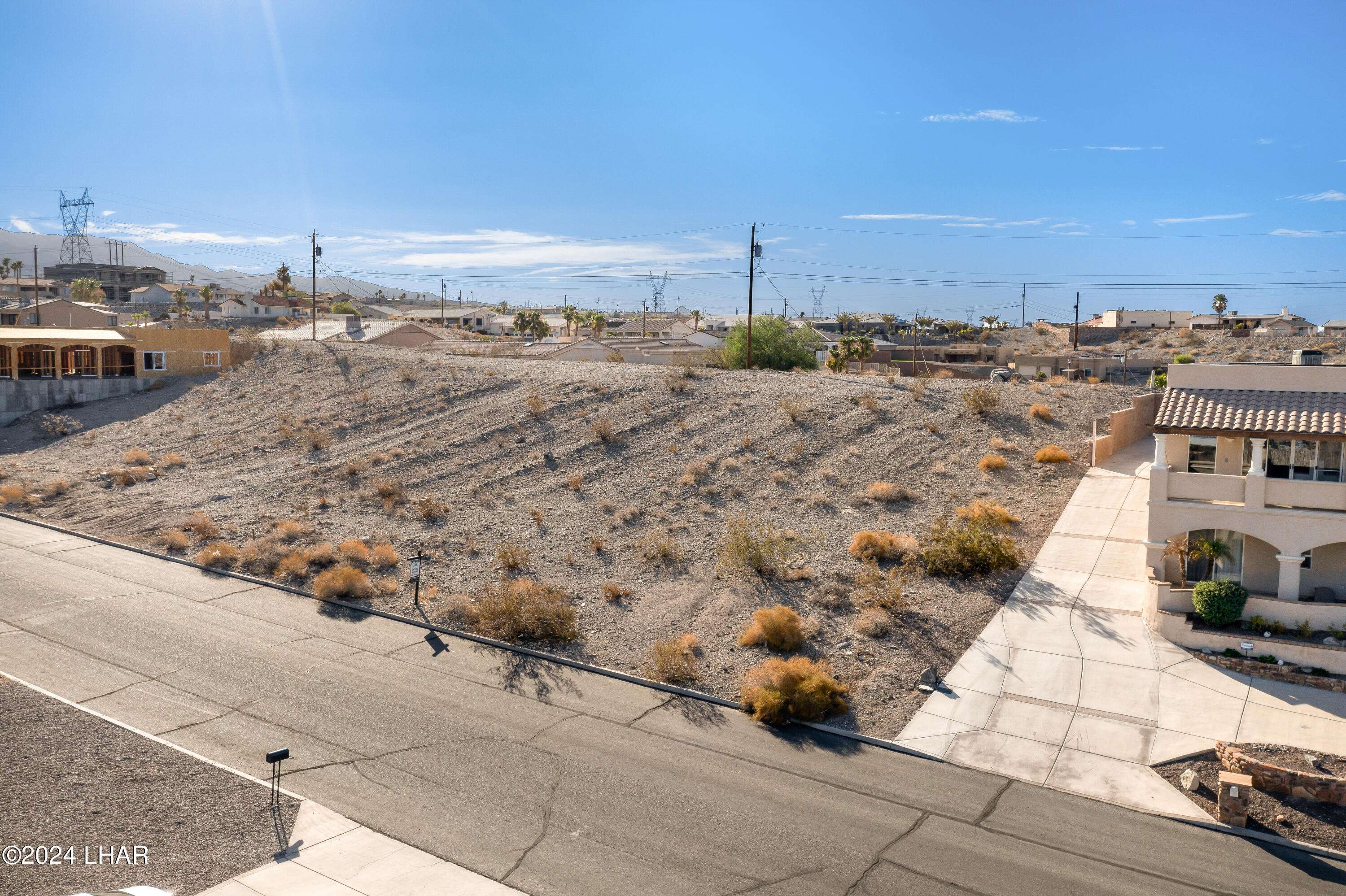 Lake Havasu City, AZ 86404,2970 Crater Dr