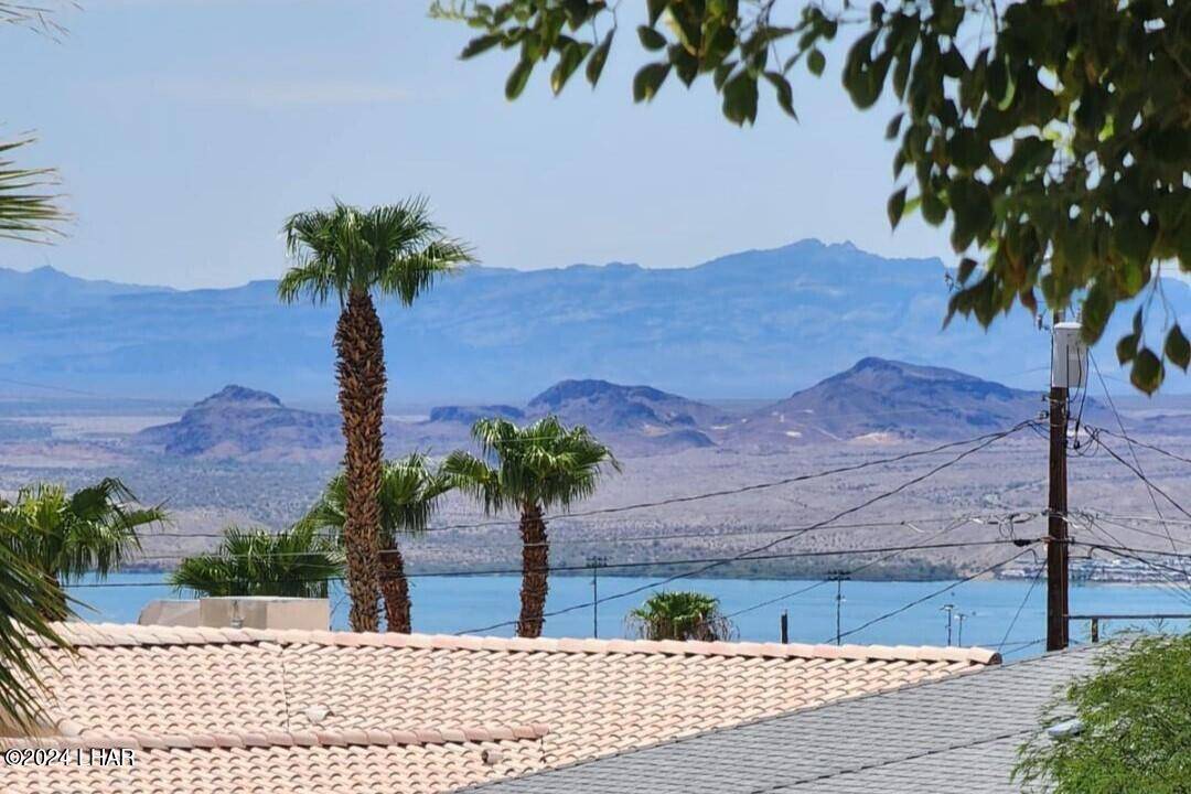 Lake Havasu City, AZ 86404,2972 Mica Dr