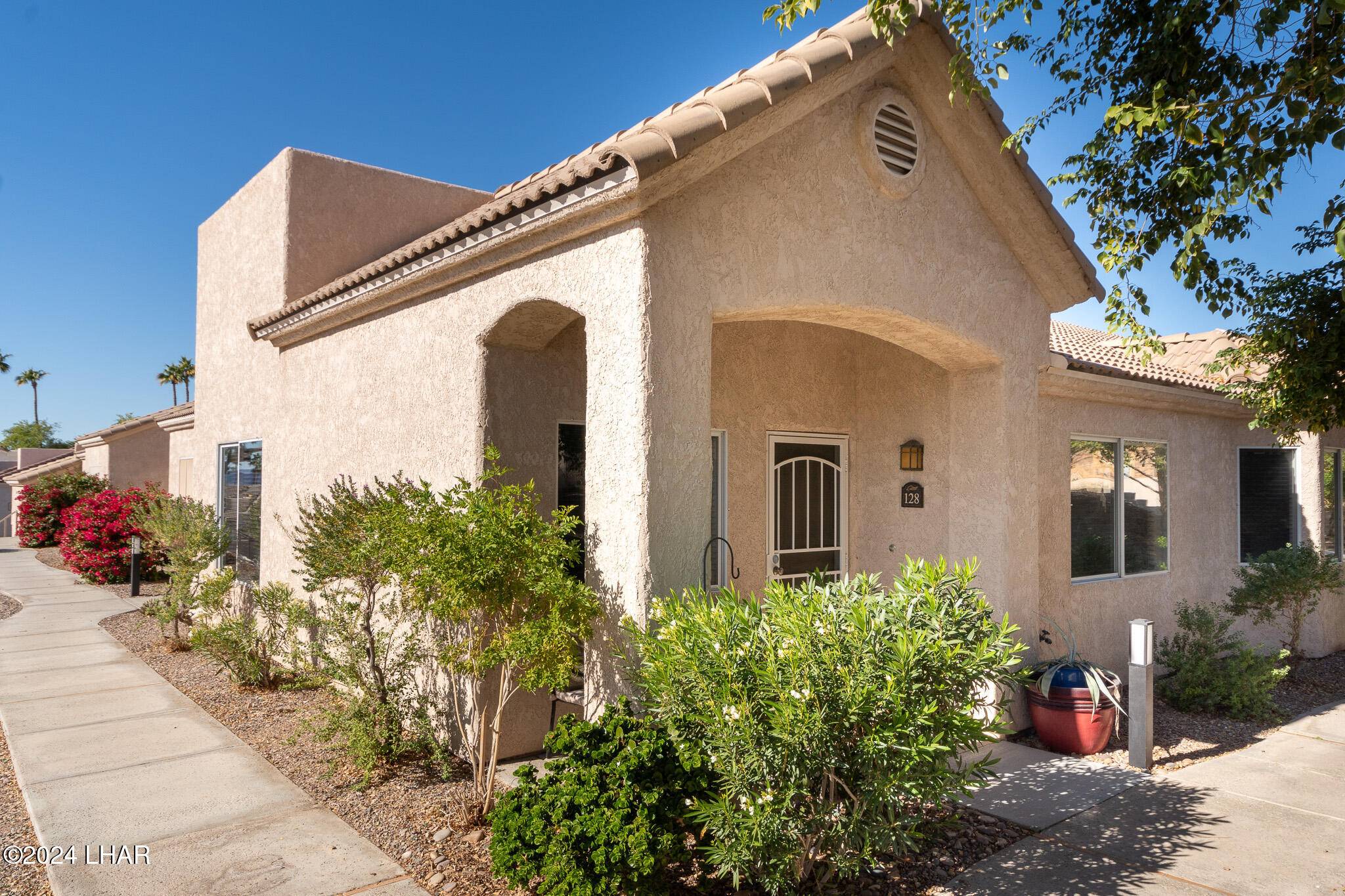 Lake Havasu City, AZ 86406,470 Acoma Blvd S #128b