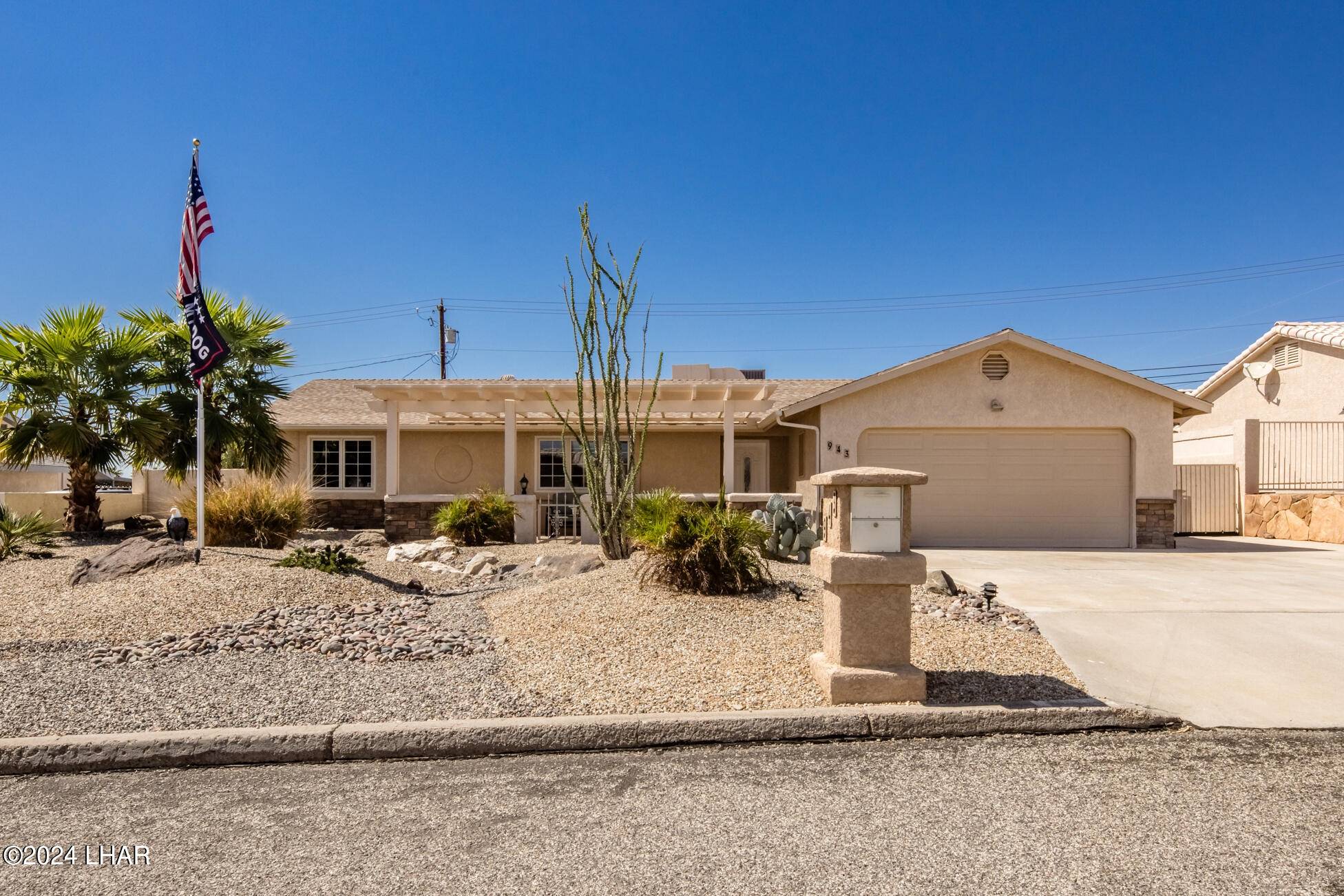 Lake Havasu City, AZ 86406,943 Rolling Hills Dr