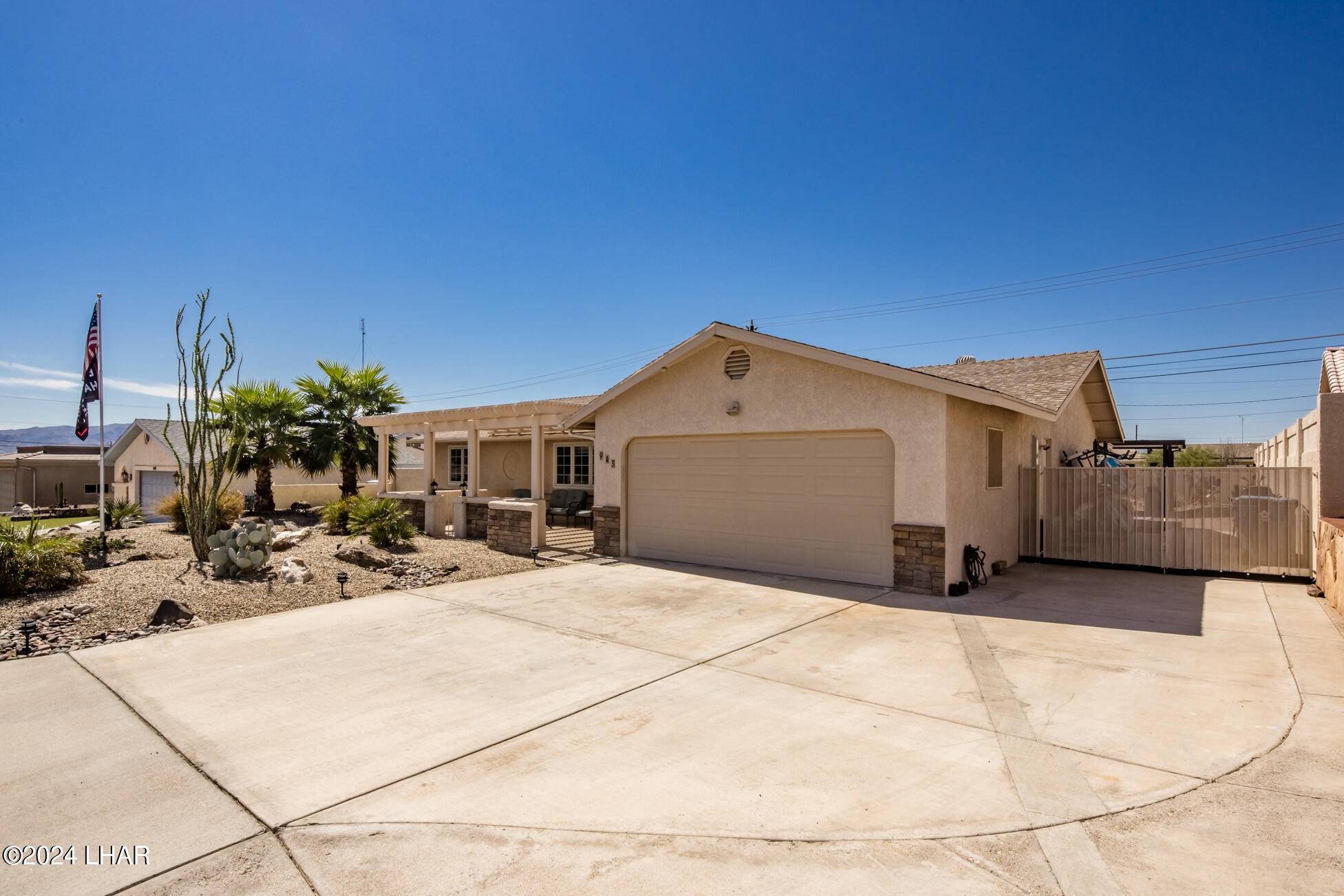 Lake Havasu City, AZ 86406,943 Rolling Hills Dr