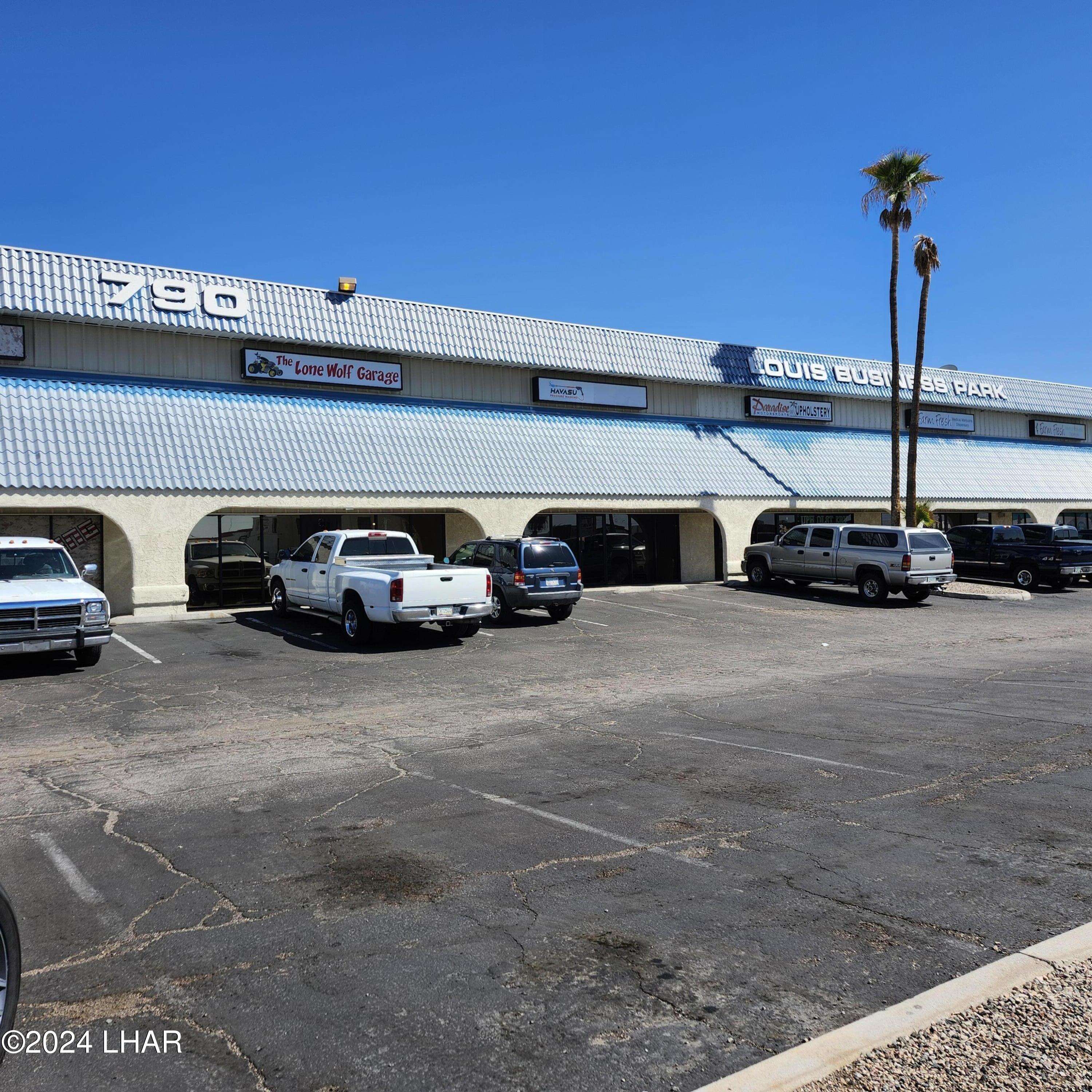 Lake Havasu City, AZ 86403,790 Lake Havasu Ave #10