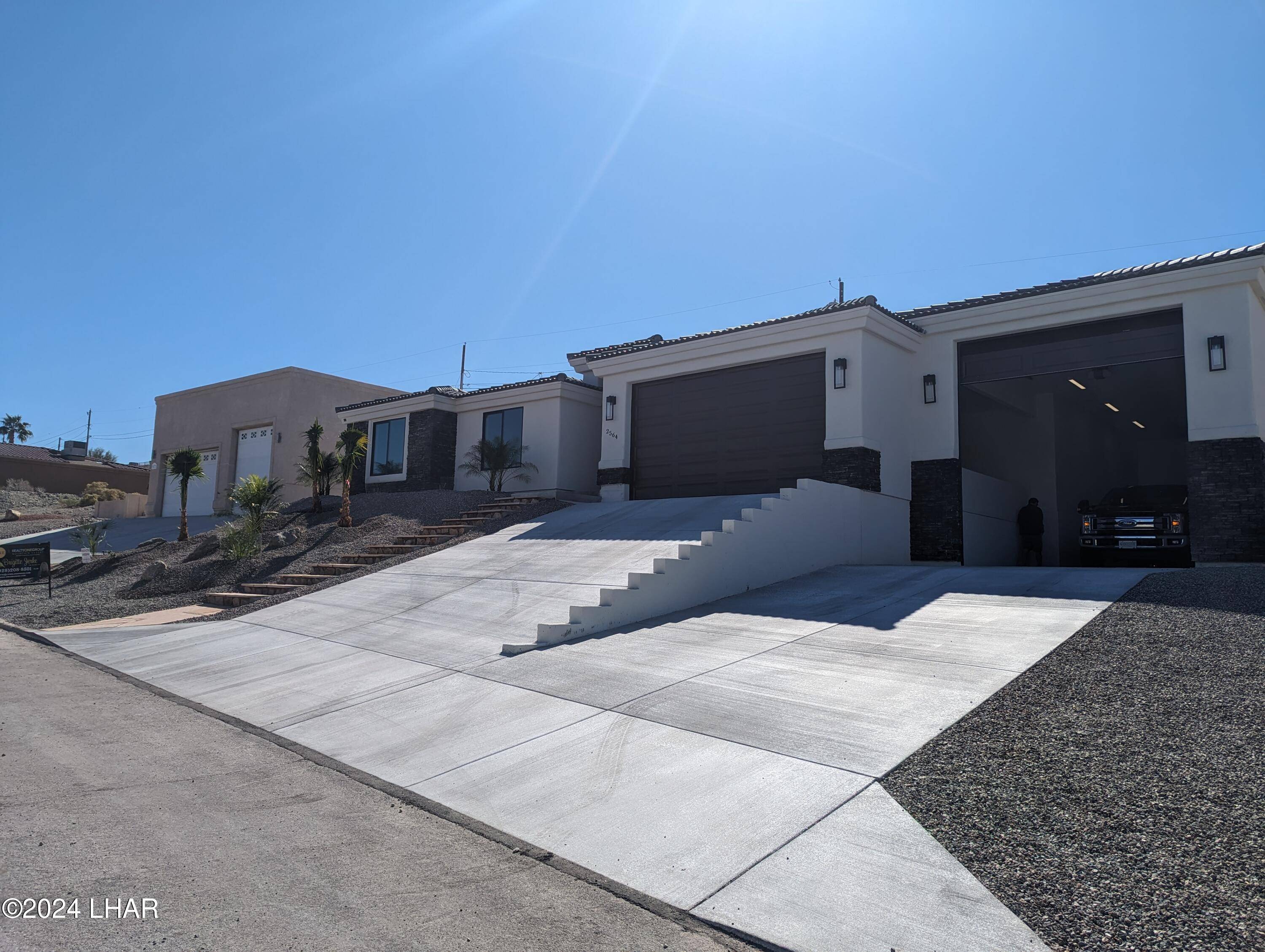 Lake Havasu City, AZ 86403,2564 Clarke Dr