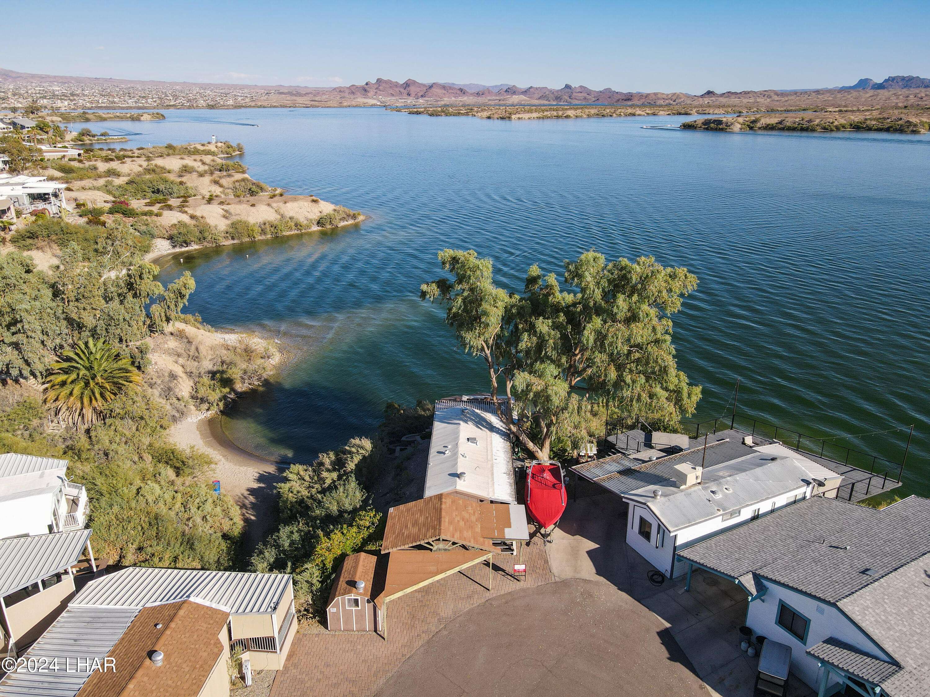 Lake Havasu City, AZ 86403,555 Beachcomber Blvd #B23