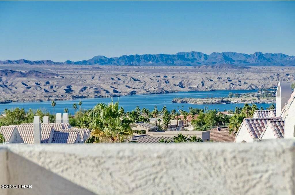 Lake Havasu City, AZ 86406,420 Acoma Blvd S #32