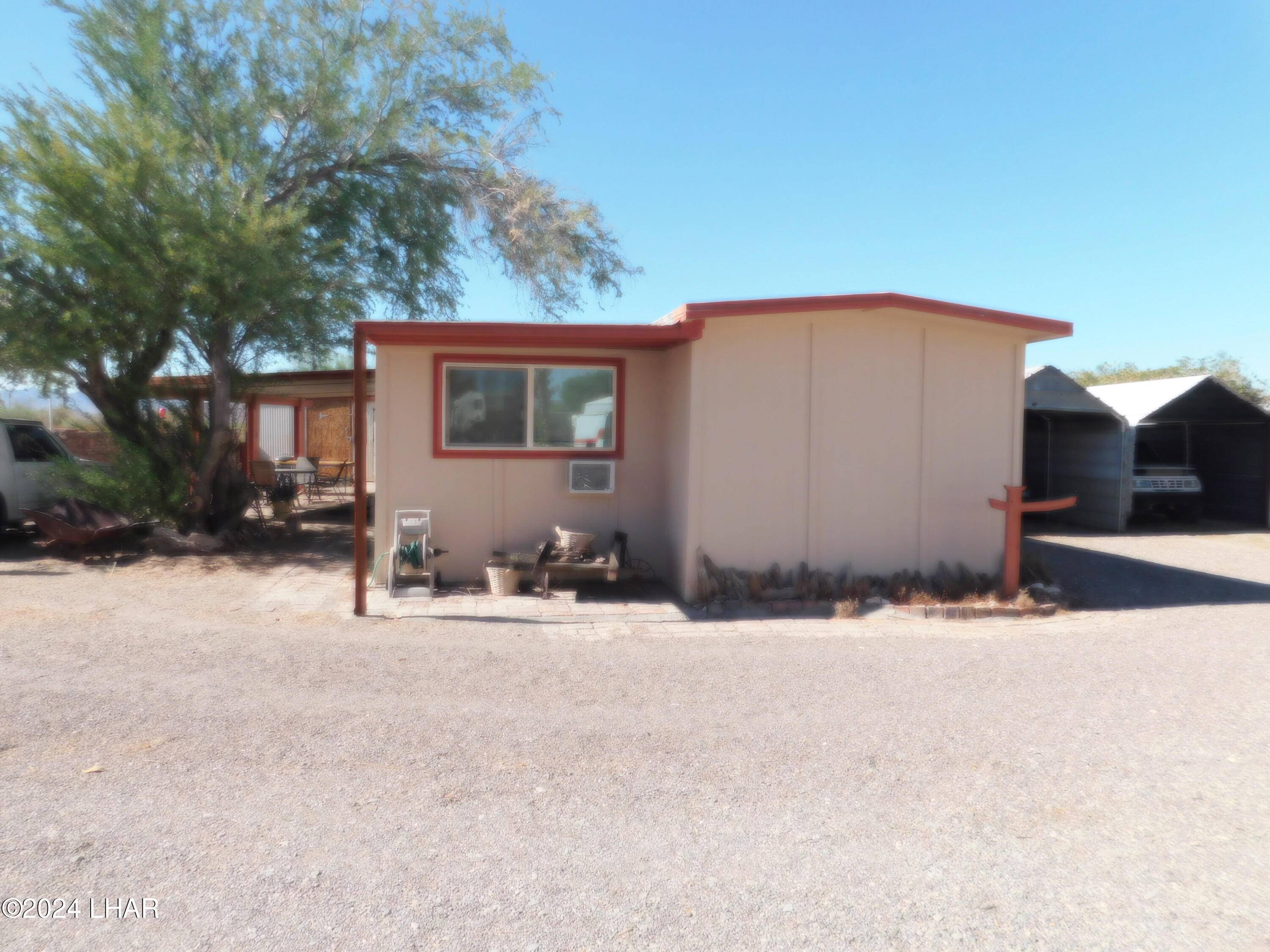 Quartzsite, AZ 85346,855 E Rogers Pl #7