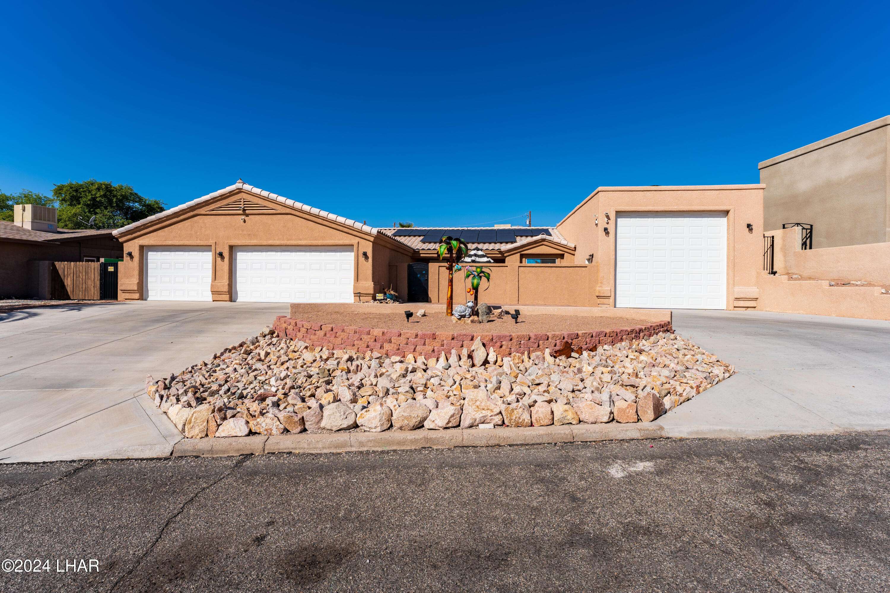 Lake Havasu City, AZ 86403,2625 Tradewind Dr