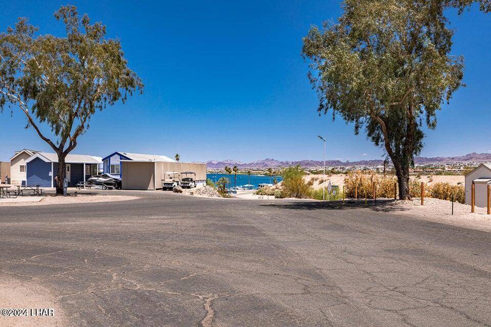 Lake Havasu City, AZ 86403,1534 Beachcomber Blvd Blvd