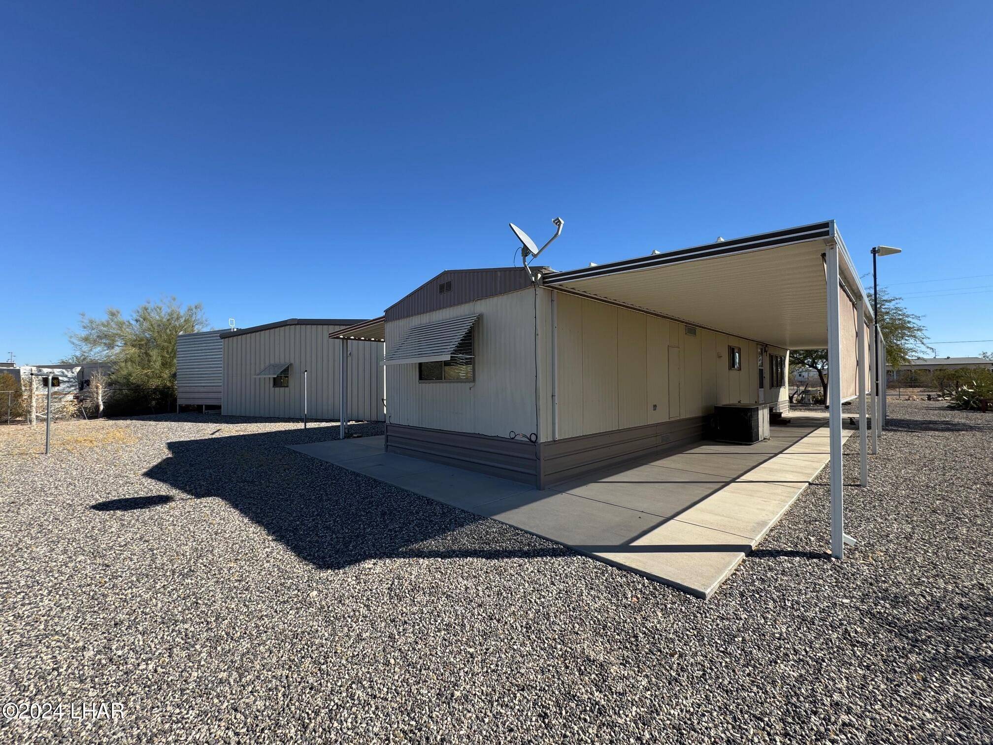 Bouse, AZ 85325,25514 Pendleton WAY