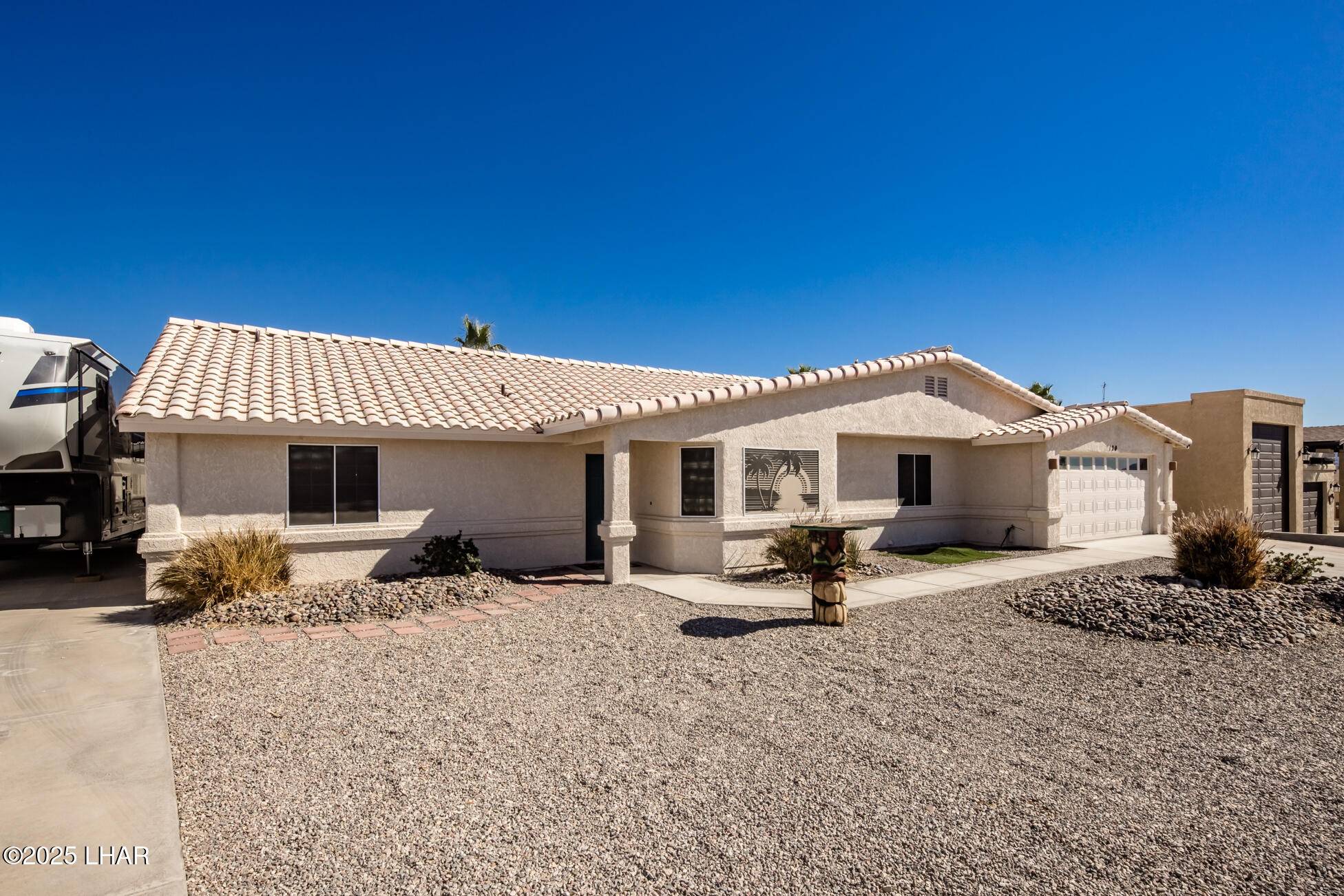 Lake Havasu City, AZ 86403,120 Locust Dr
