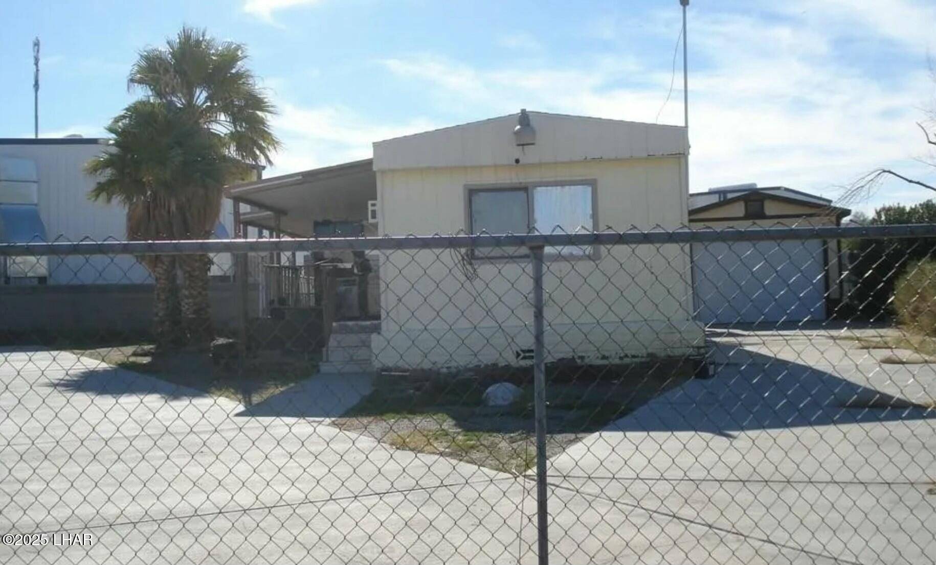 Bullhead City, AZ 86442,1384 Tuthill Ln