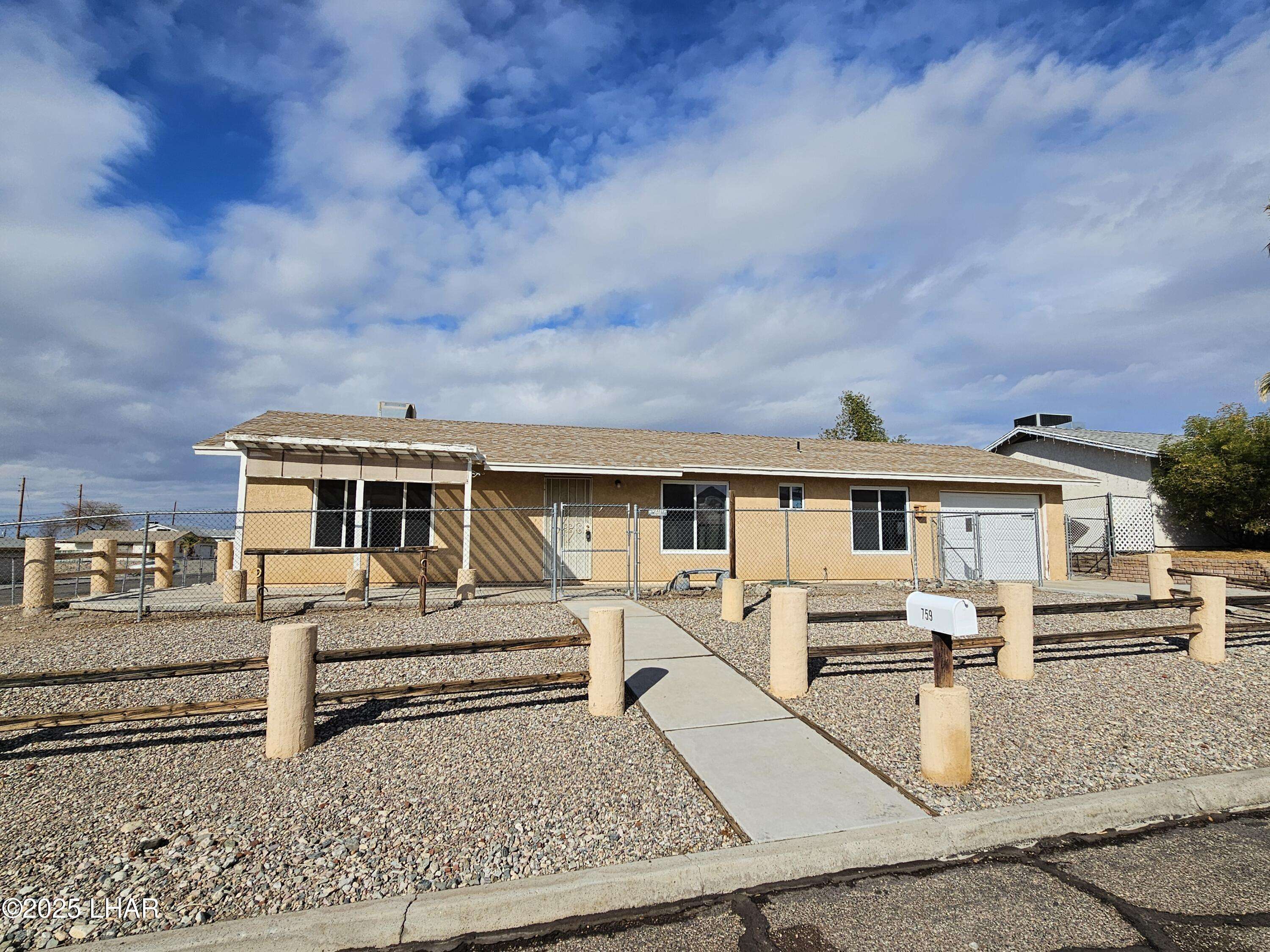 Lake Havasu City, AZ 86403,759 Lakeland Dr