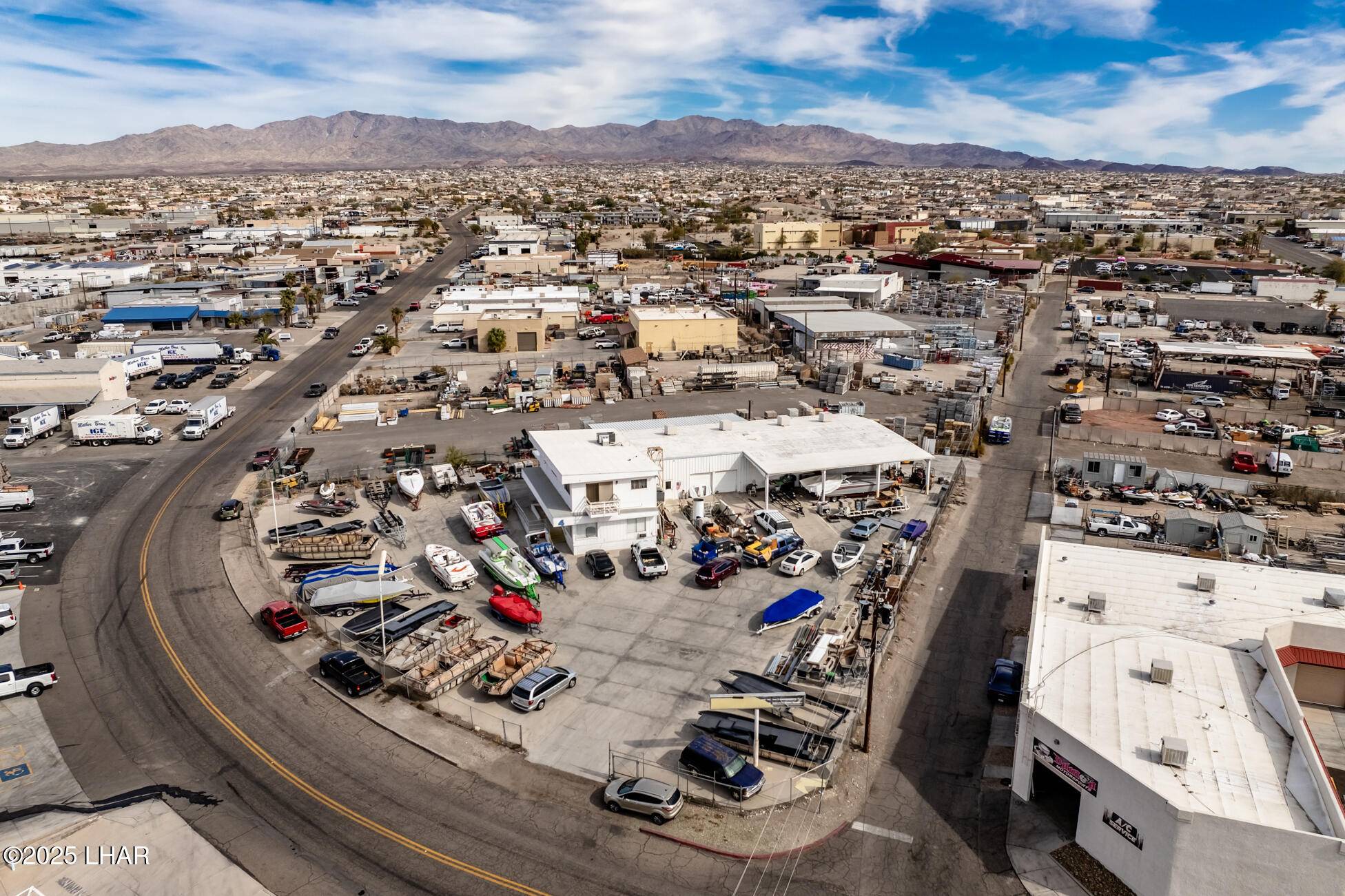 Lake Havasu City, AZ 86403,1850 Commander Dr