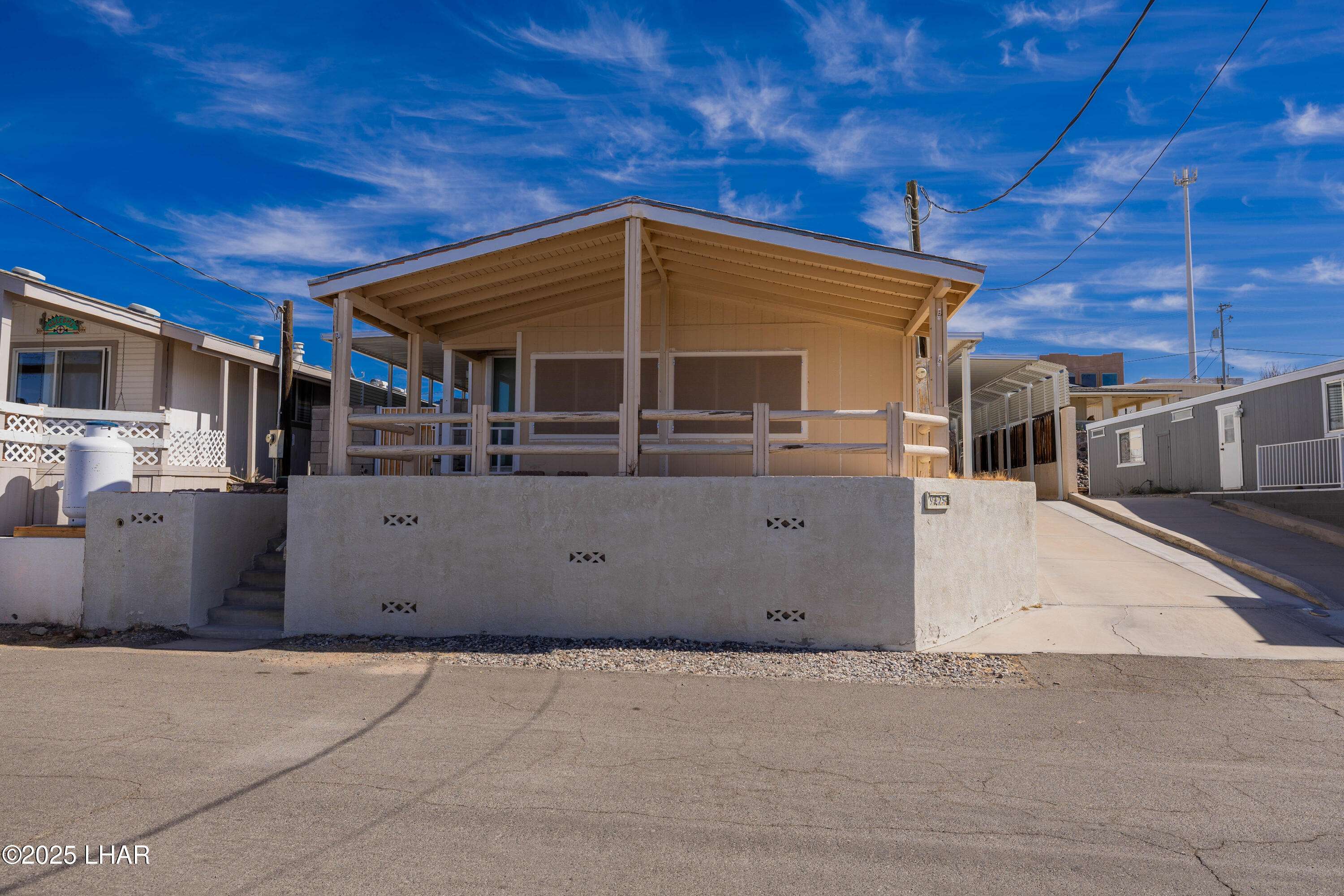 Parker, AZ 85344,9475 Blackrock Dr