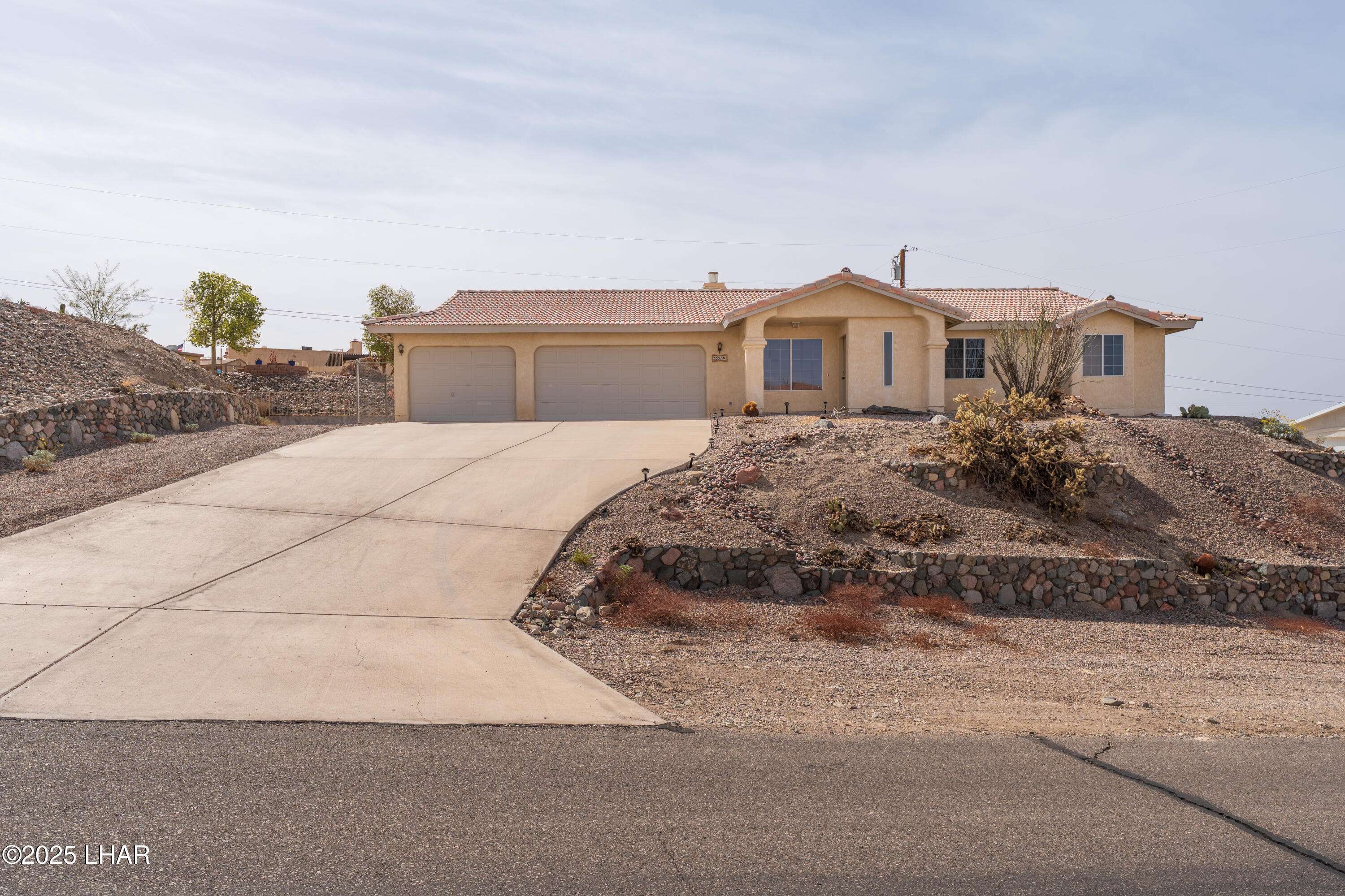 Lake Havasu City, AZ 86404,3351 Pocahontas Dr