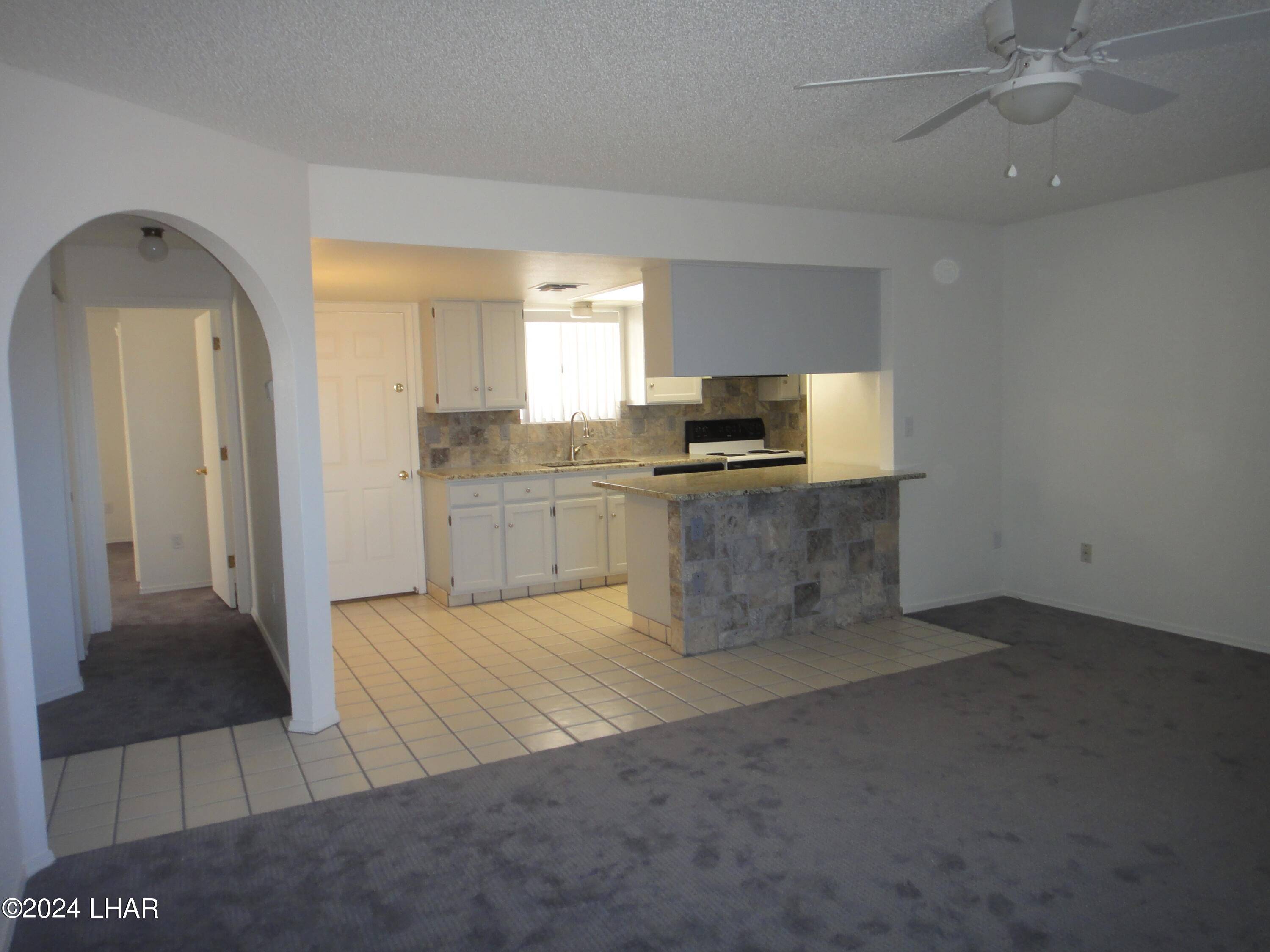 Lake Havasu City, AZ 86406,720 Mcculloch Blvd S