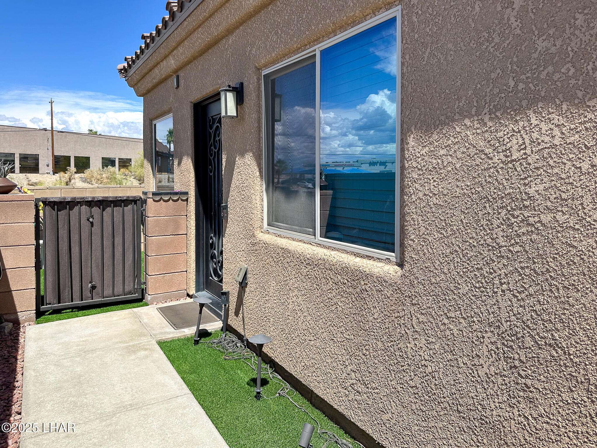 Lake Havasu City, AZ 86403,490 Lake Havasu Ave N #B