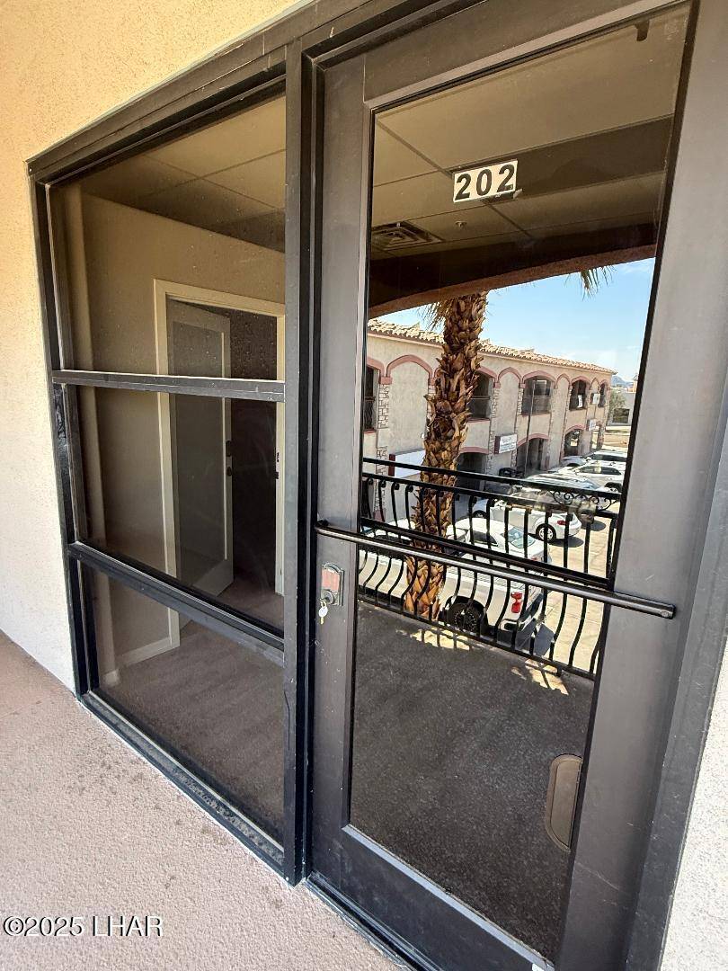 Lake Havasu City, AZ 86403,1695 Mesquite Ave #202