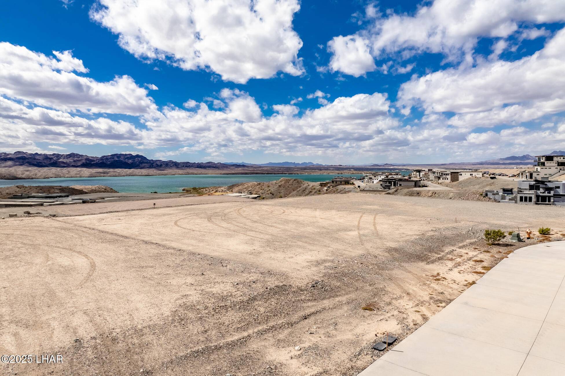 Lake Havasu City, AZ 86406,2404 River Rock Ct
