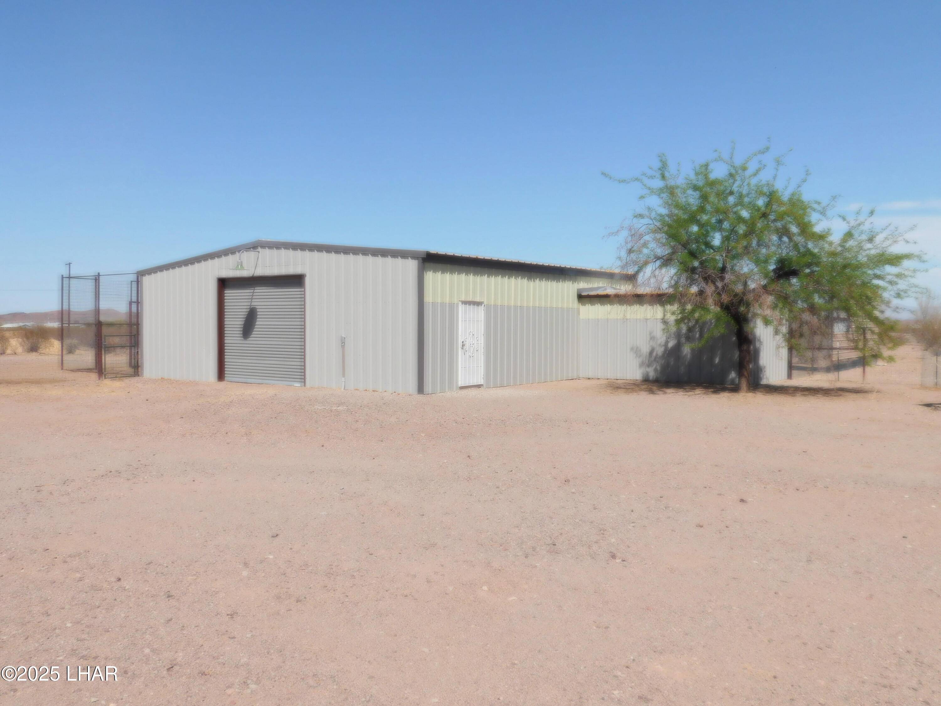 Bouse, AZ 85325,43714 E Hannah Ln
