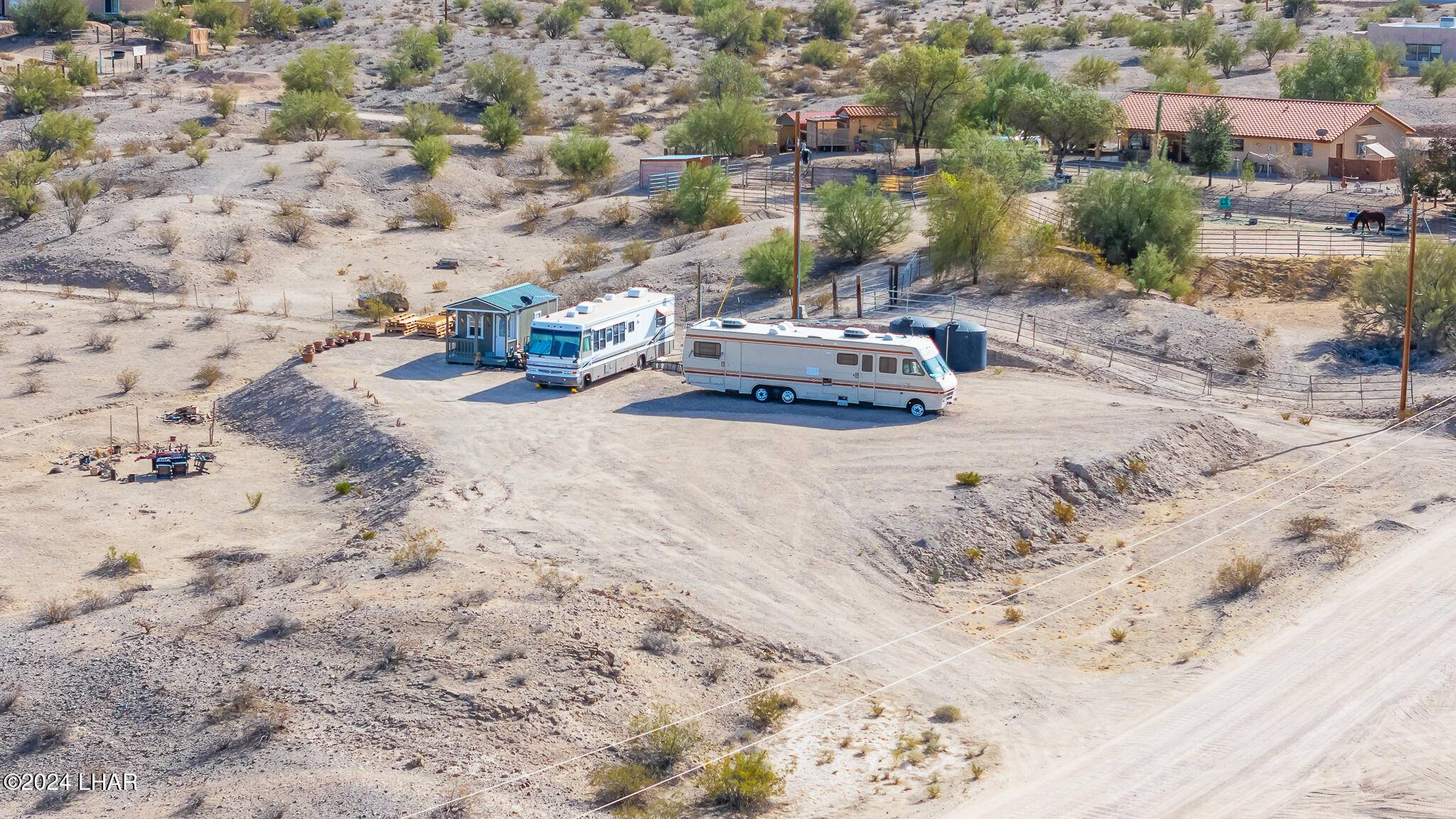 Yucca, AZ 86438,16712 Lawton Rd