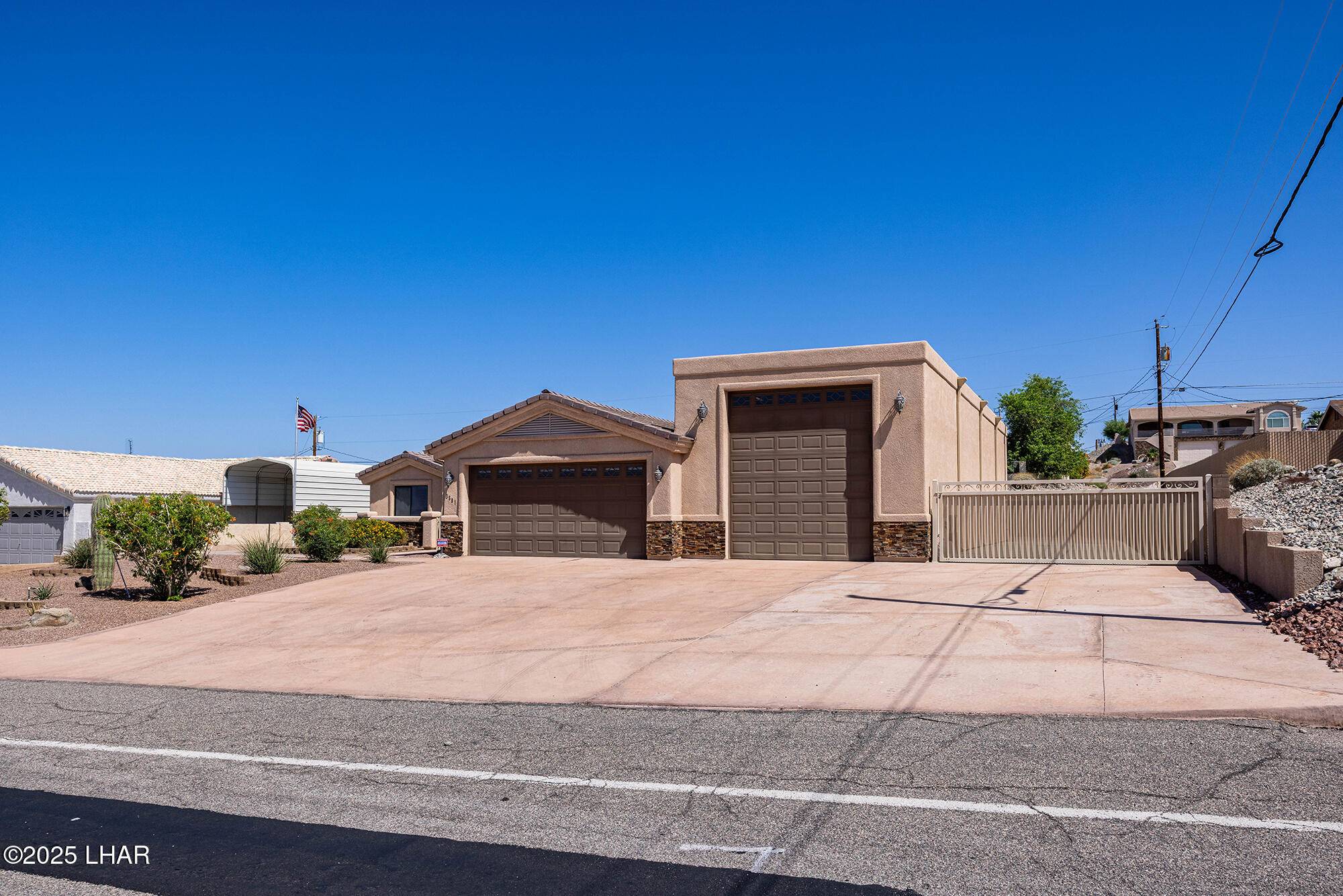 Lake Havasu City, AZ 86404,3581 N Kiowa Blvd
