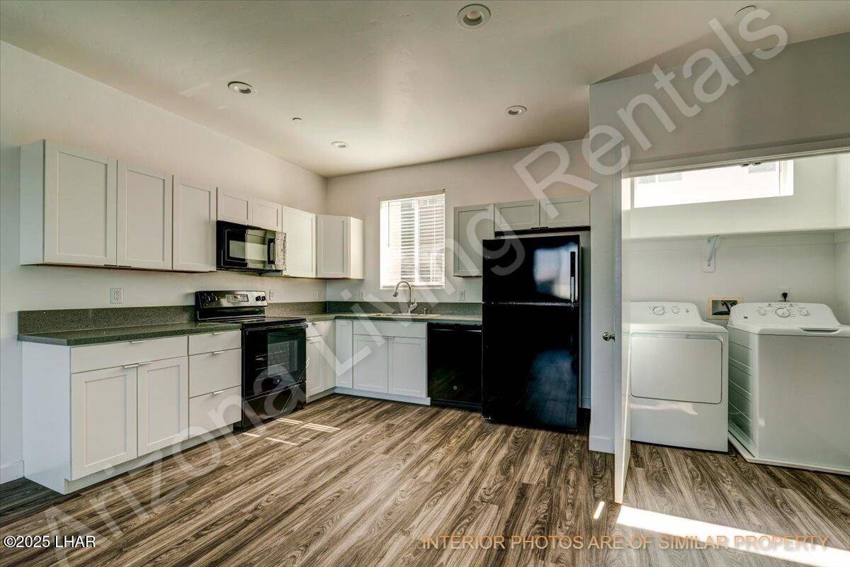 Lake Havasu City, AZ 86403,2132 Moyo Dr #B102