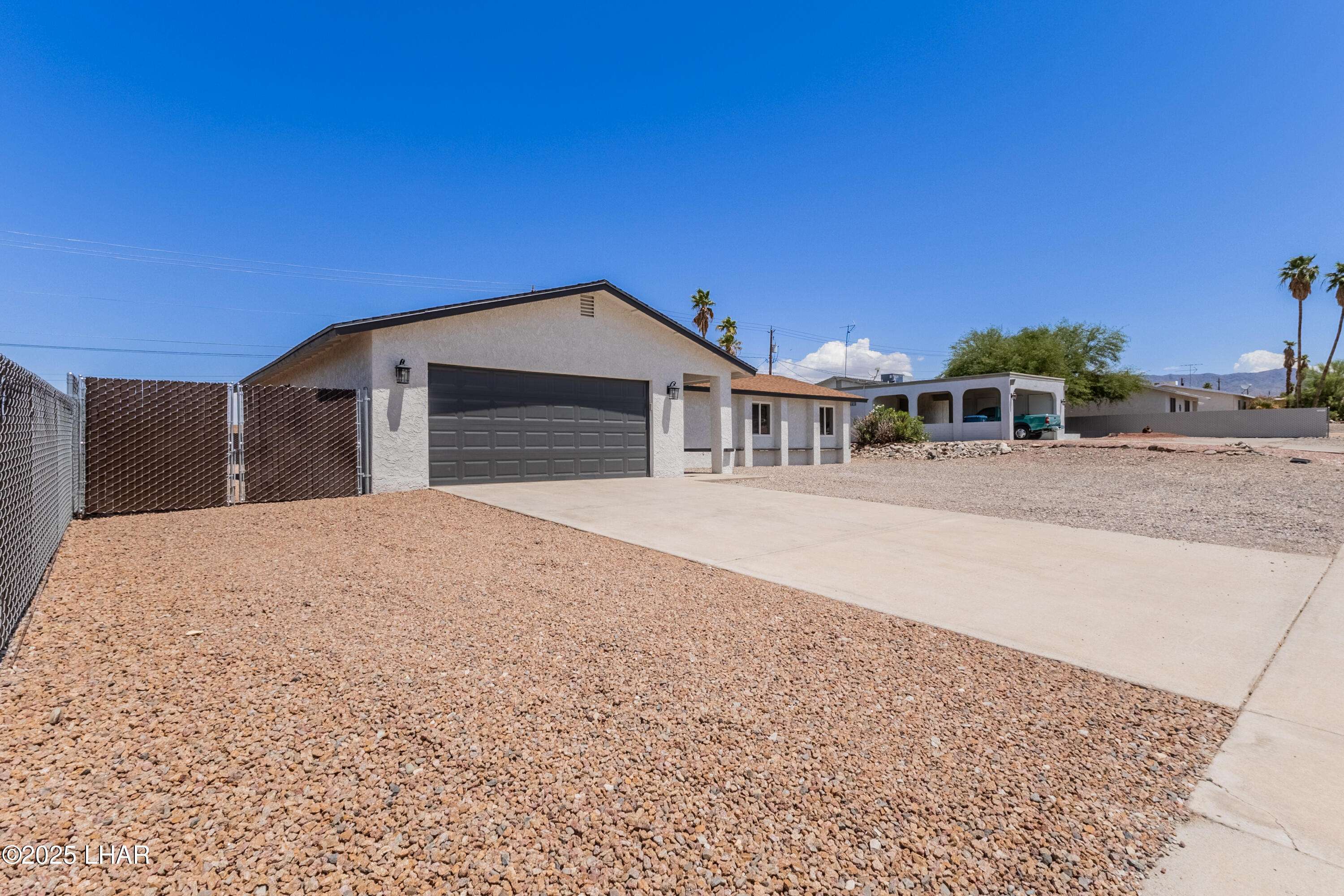 Lake Havasu City, AZ 86403,2451 Smoketree Ave N