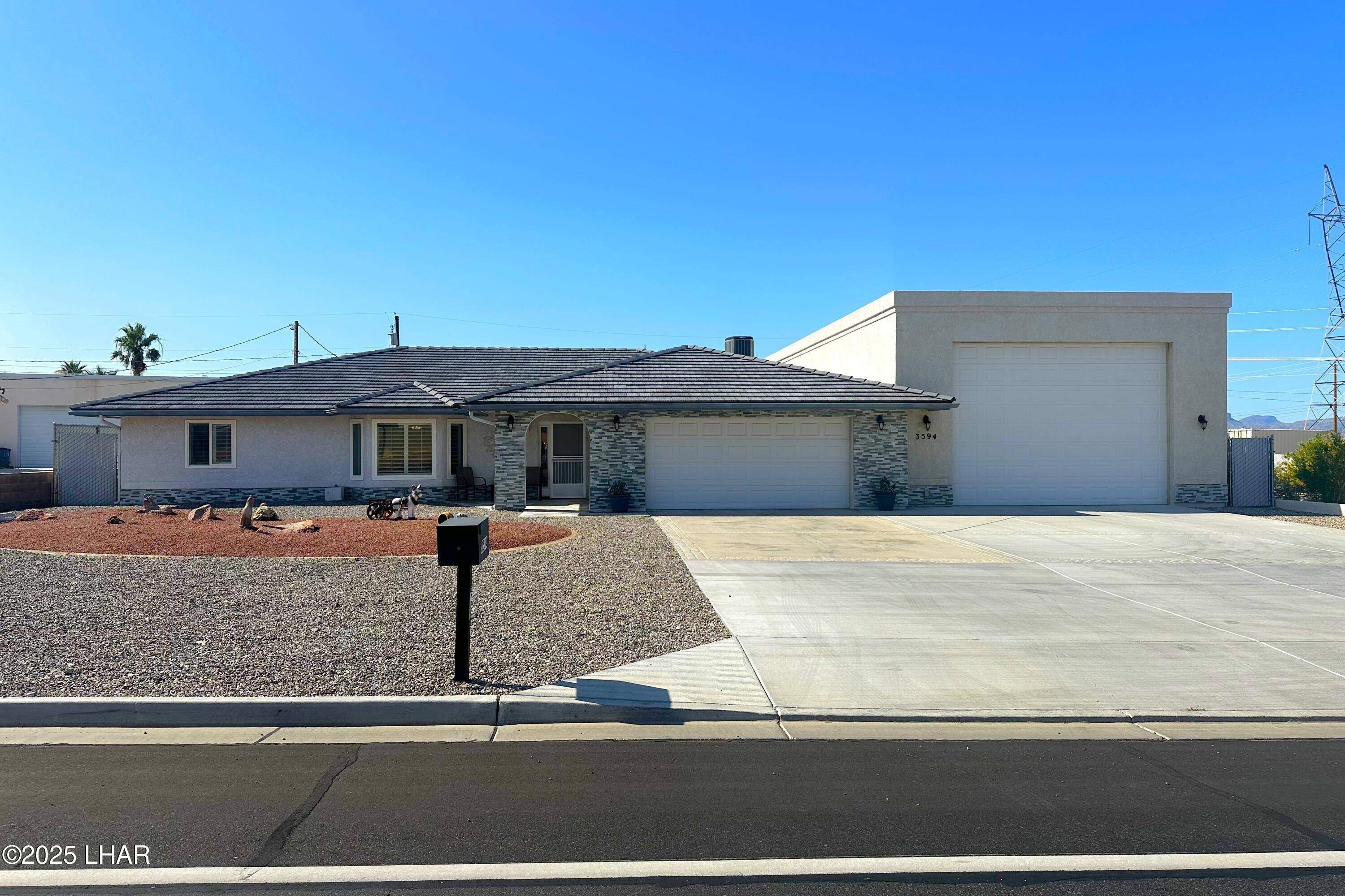 Lake Havasu City, AZ 86406,3594 Chesapeake Blvd