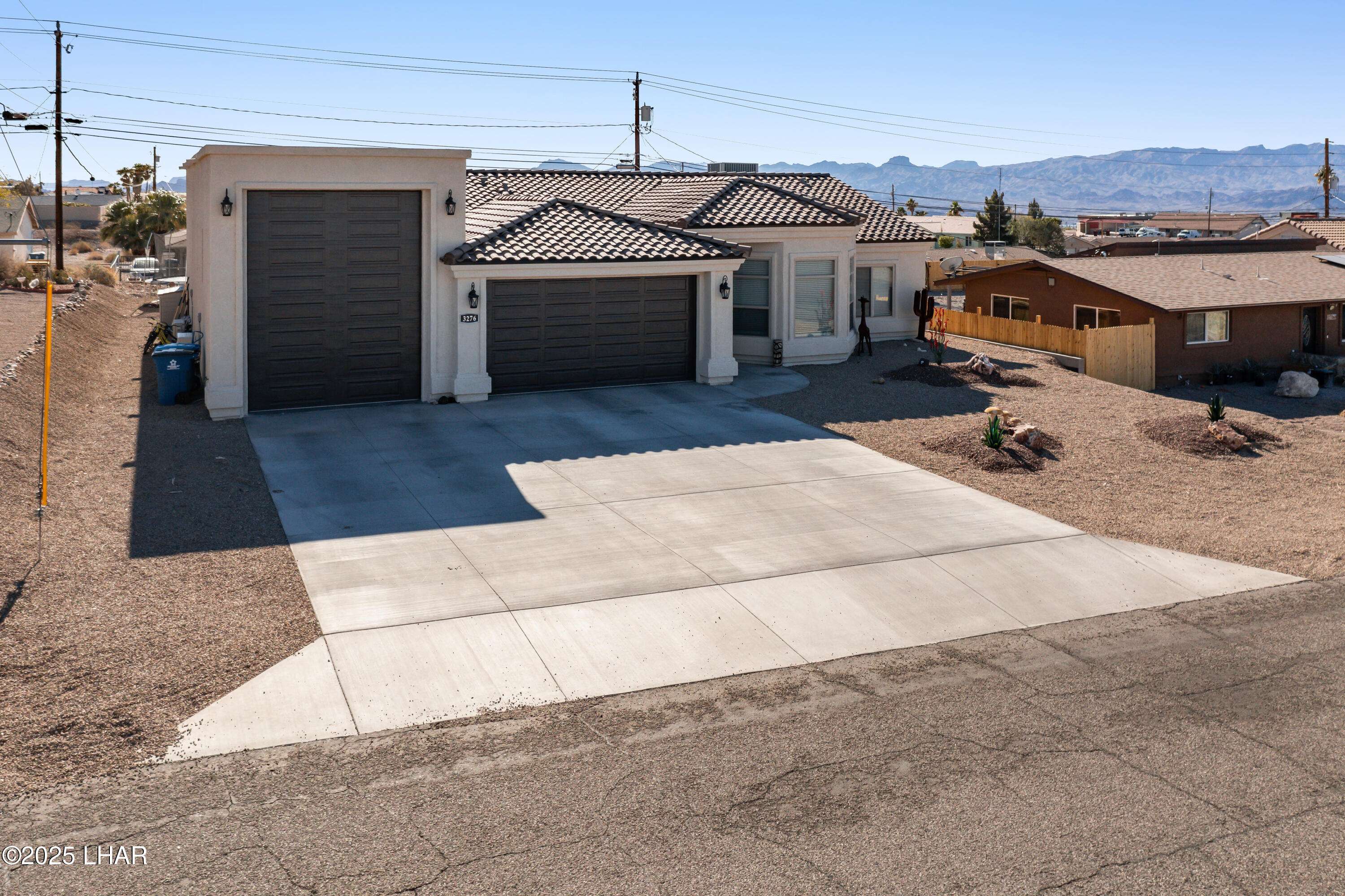 Lake Havasu City, AZ 86406,3276 Dolphin Dr