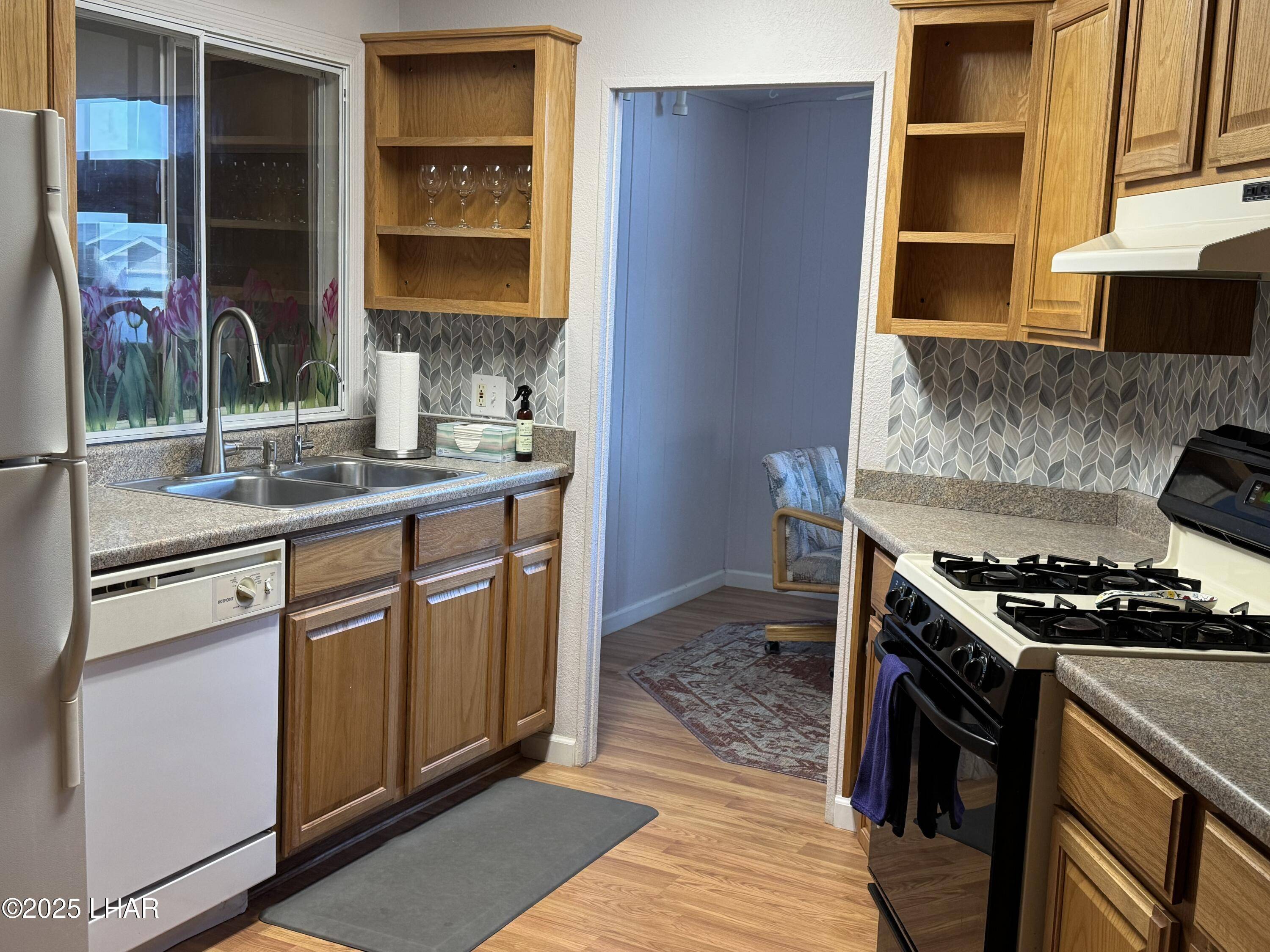 Lake Havasu City, AZ 86404,1990 Hubbell Dr
