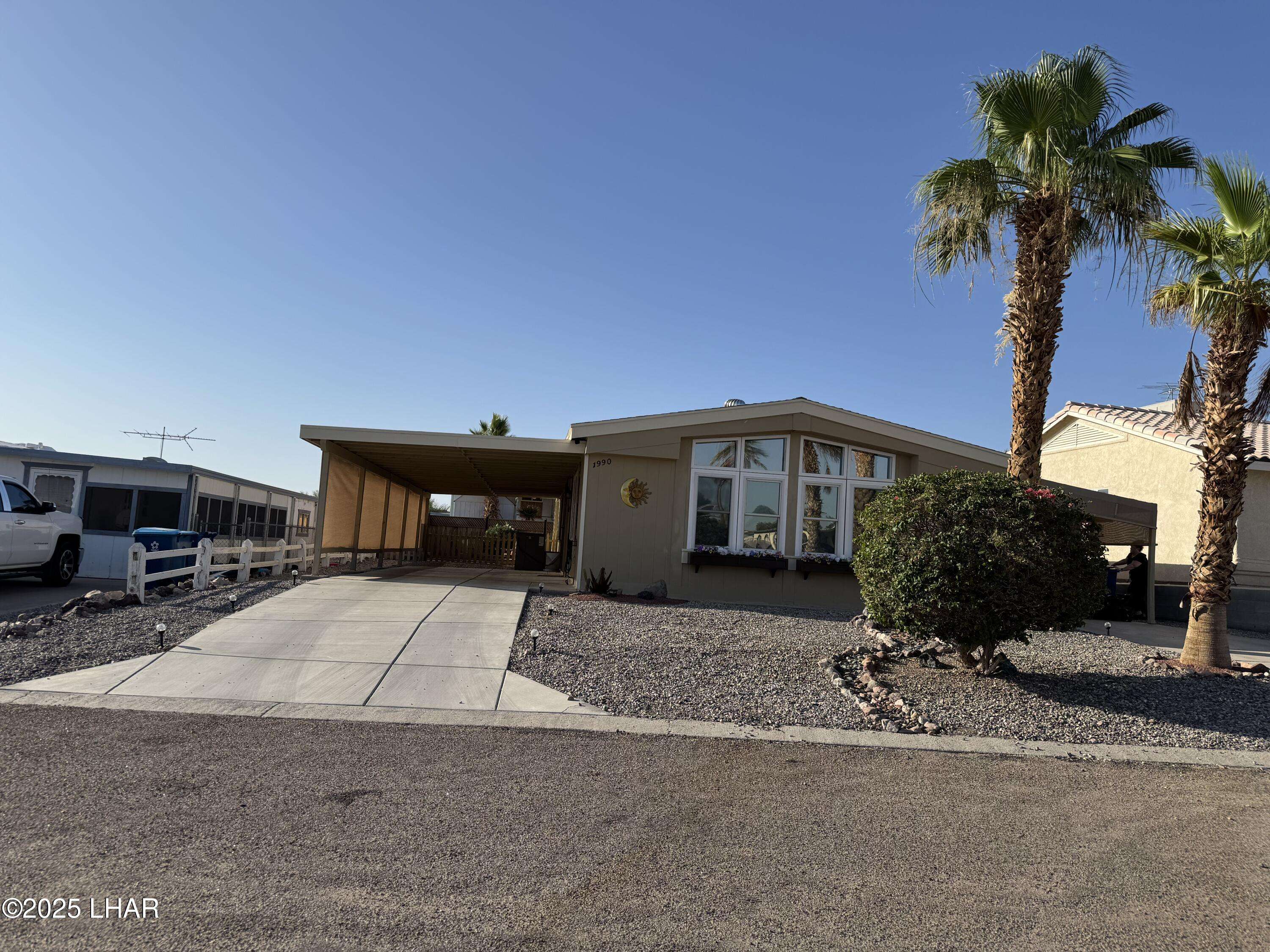 Lake Havasu City, AZ 86404,1990 Hubbell Dr