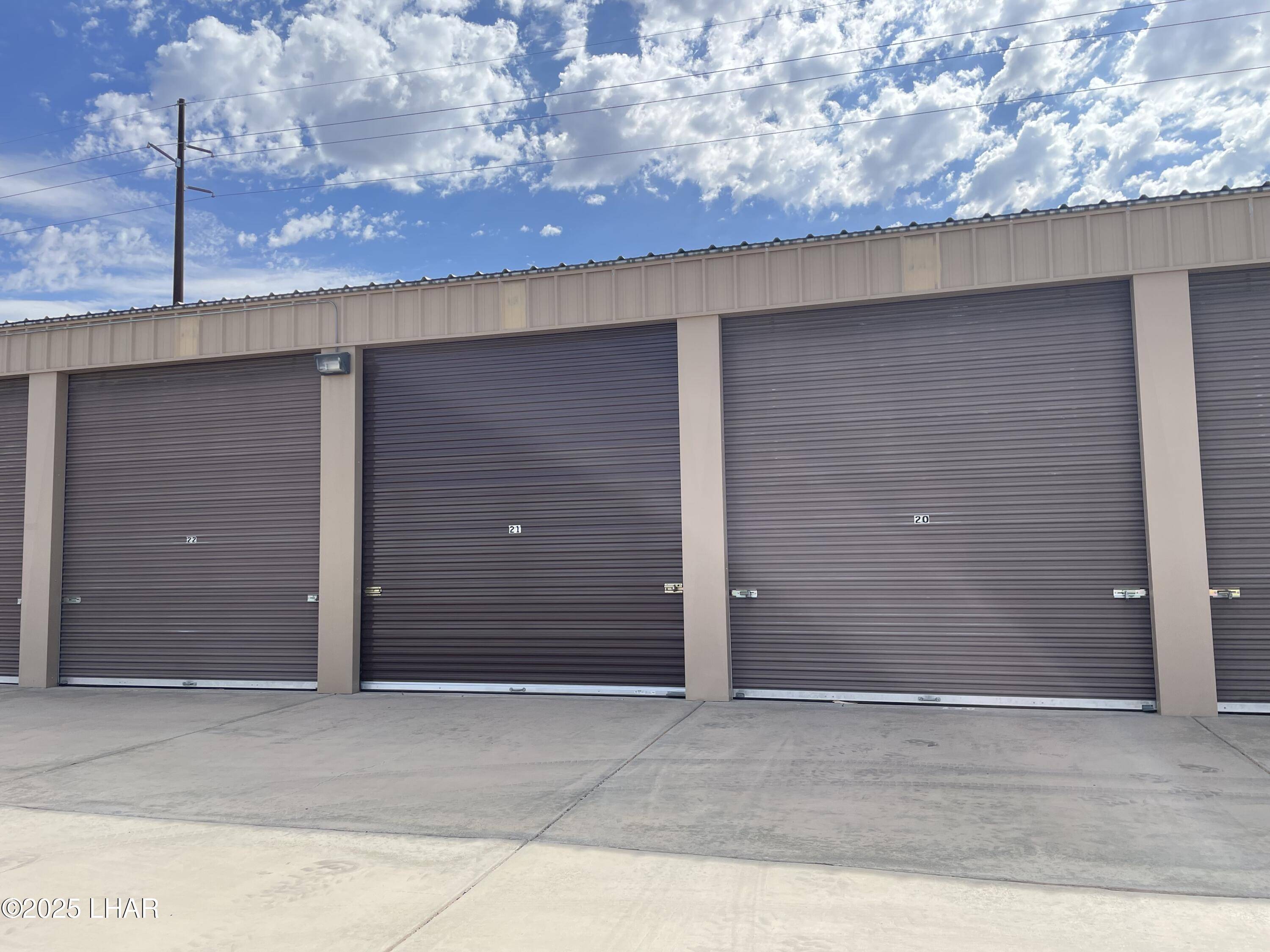 Lake Havasu City, AZ 86404,3529 Highway 95 N #A21