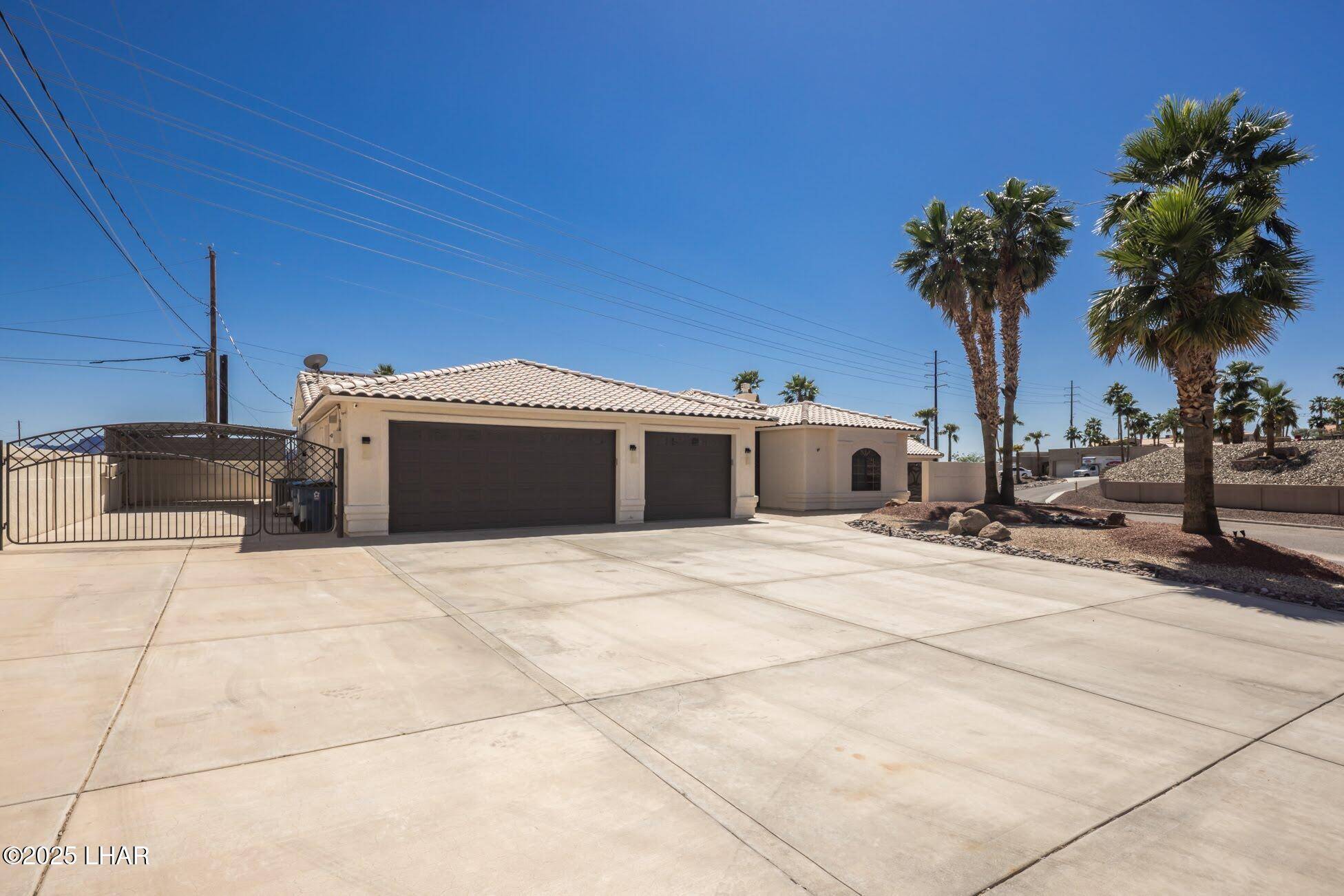 Lake Havasu City, AZ 86406,2008 Martinique Dr