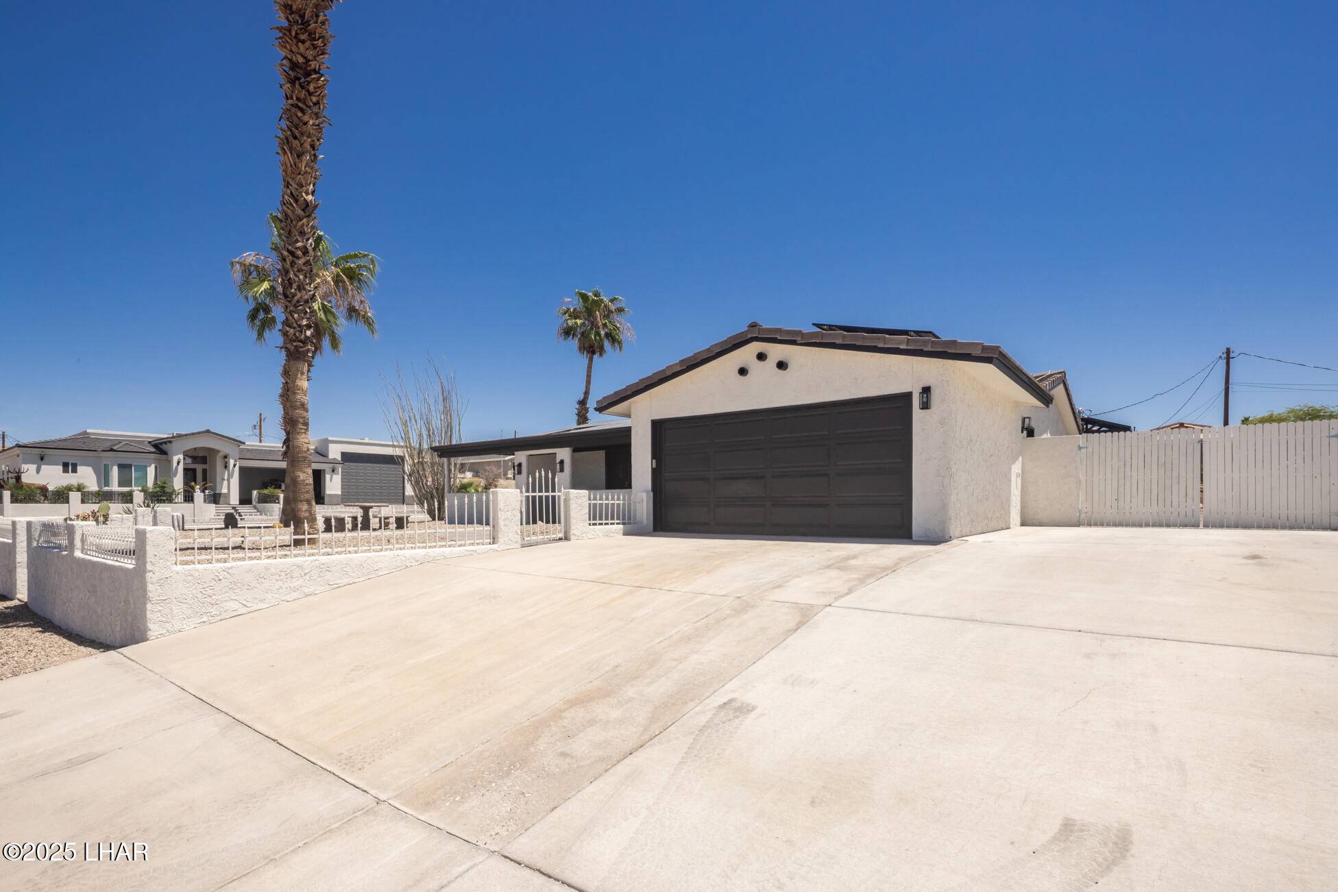 Lake Havasu City, AZ 86403,150 Viscount Ln