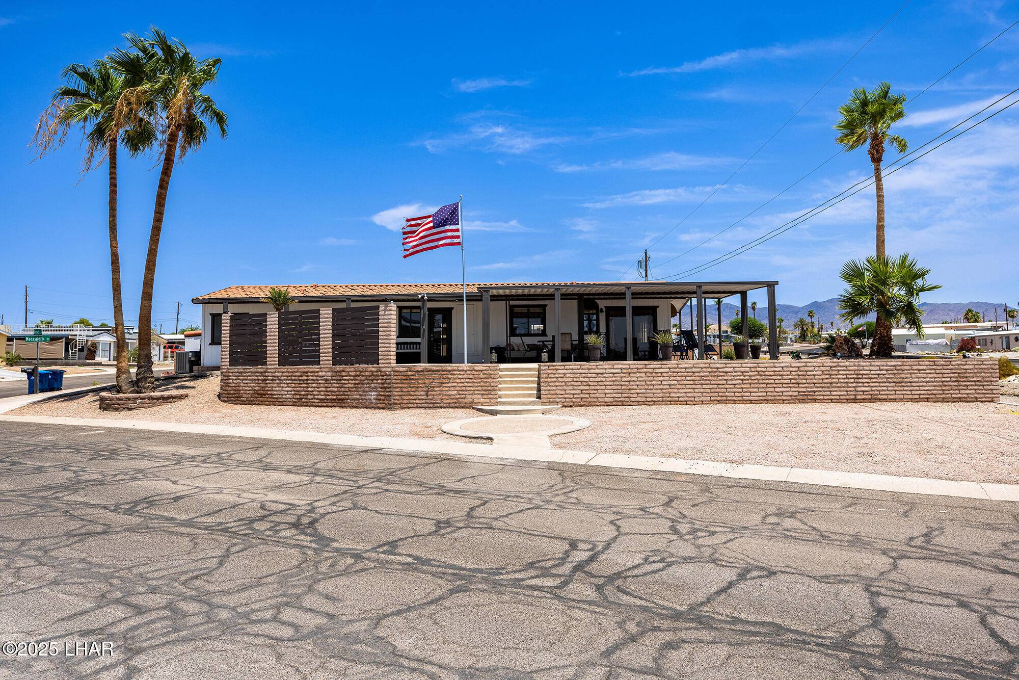 Lake Havasu City, AZ 86404,3011 Mescalero Dr