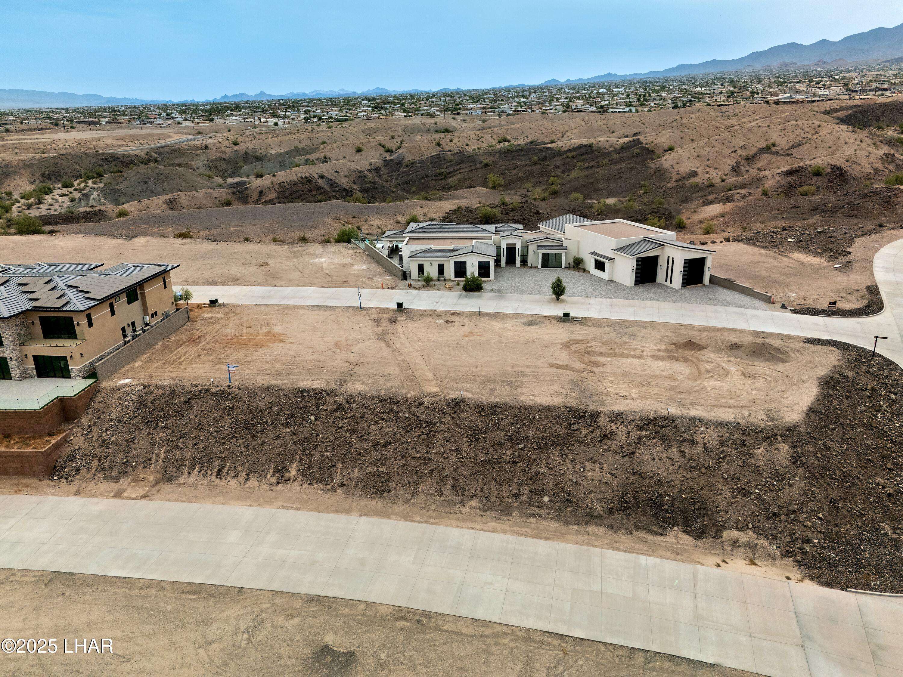 Lake Havasu City, AZ 86406,2430 West Sunset Ridge Ct W