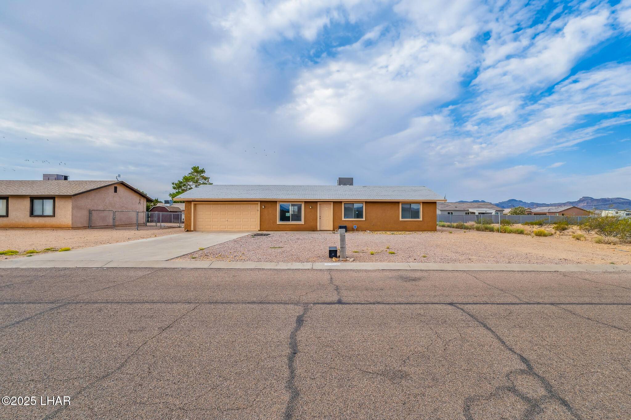 Golden Valley, AZ 86413,6614 Brook Dr